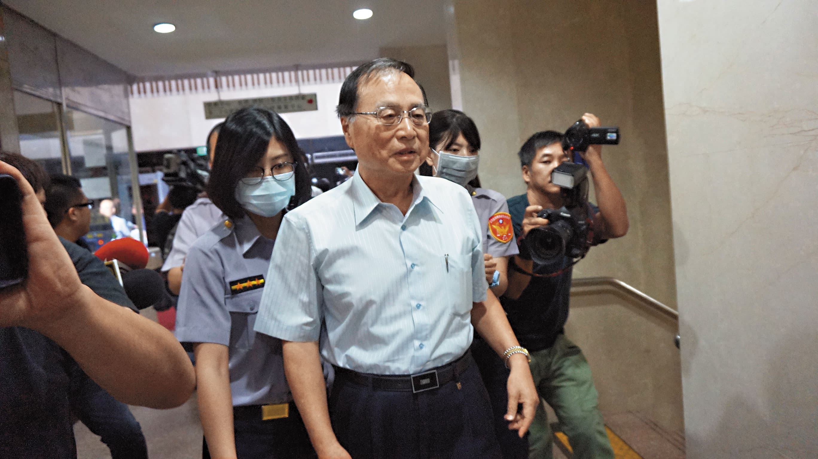 國民黨前行管會主委張哲琛,過去負責處理黨產買賣,日前遭北檢訊後已被限制住居及出境。