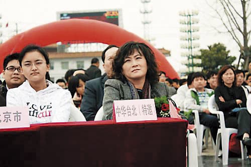 中華象協理事長薛嘉昀遭爆黑箱選拔,讓自己的女兒擠掉亞運國手出國比賽。(翻攝網路)