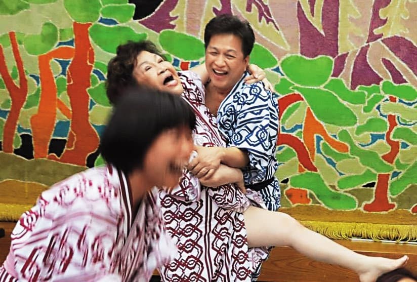 李朝永、周遊過去經常和張獅奶等獅友們玩在一塊。(翻攝自李朝永臉書)