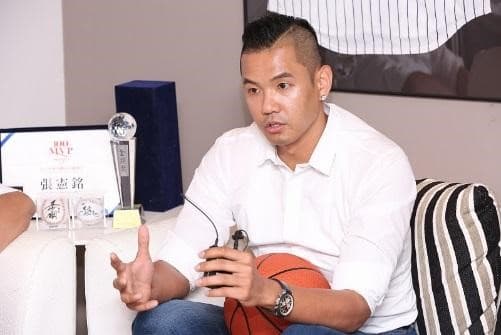 黑人對籃球運動相當熱衷,當初聽到要投入資金組職籃隊,沒考慮金額都點頭答應。(李鍾泉攝)