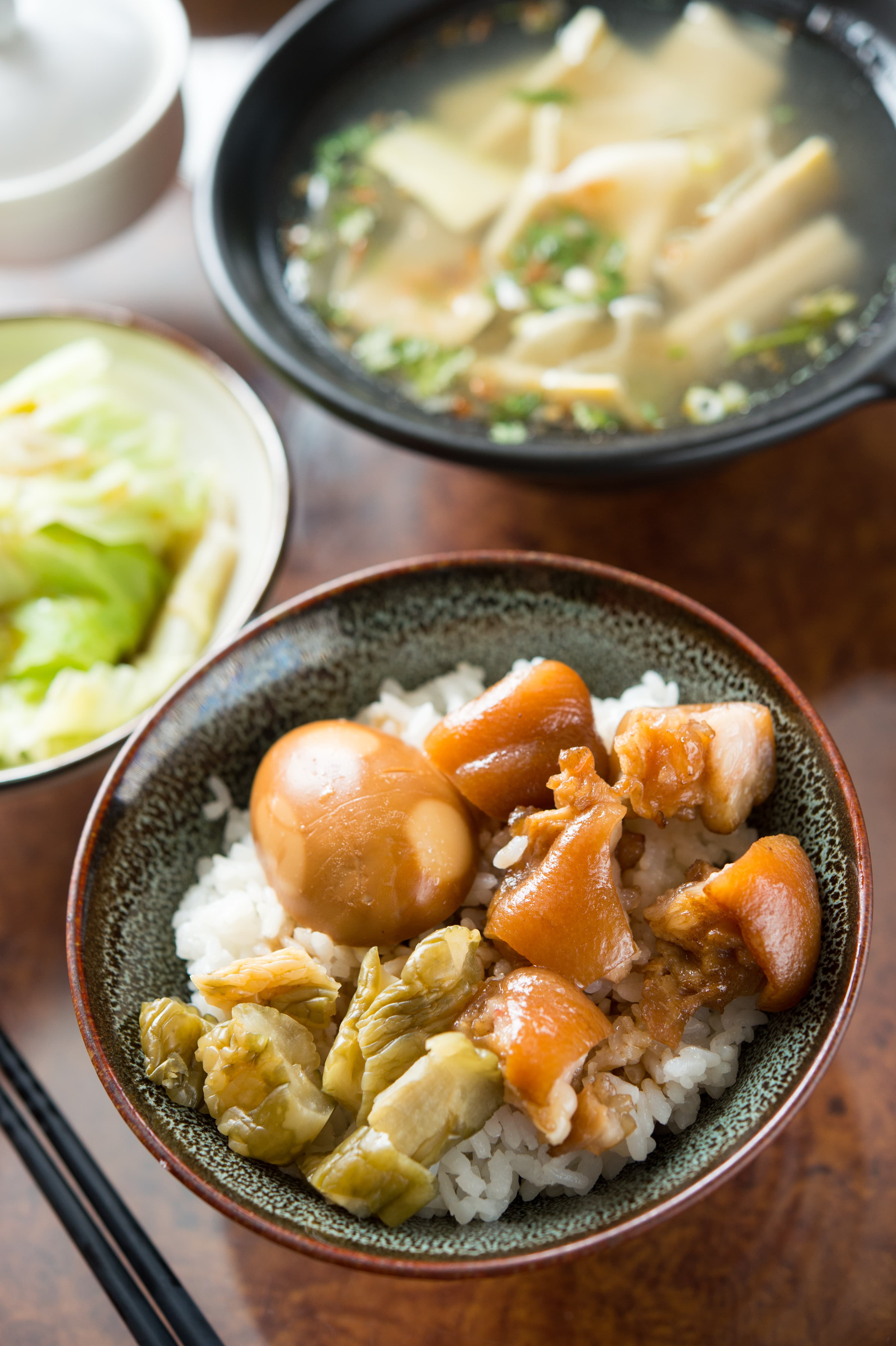 「C套餐」是阿里山轎篙筍湯搭配豬蹄筋做的「虎掌飯」,吃巧又吃飽。(129元/套)