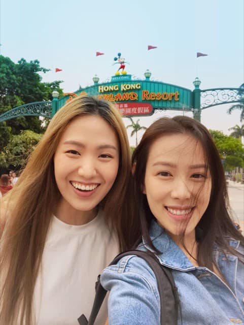 孫盛希飛往香港找閨蜜王詩安一起慶生。(滾石提供)