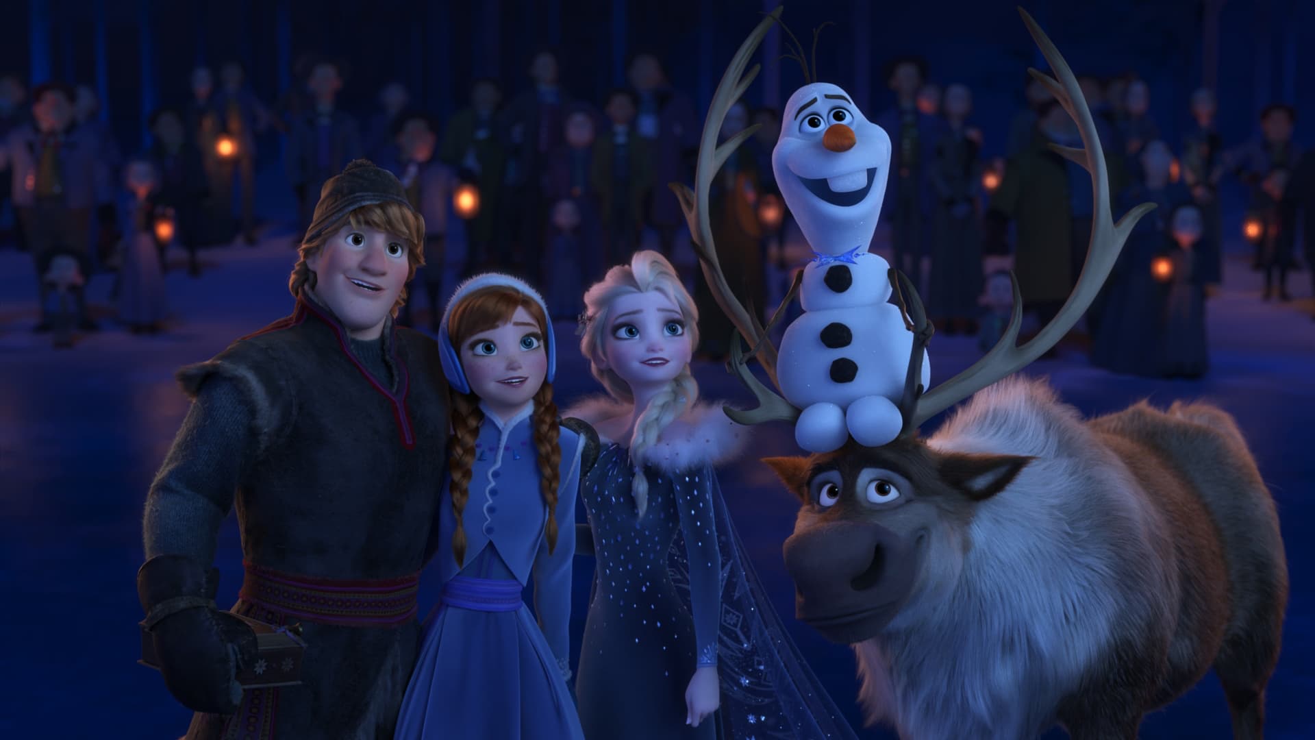 《可可夜總會》加映《雪寶的佳節冒險》動畫短片,雖然有《冰雪奇緣》的巨星艾莎與安娜,卻引發爭議。(迪士尼提供)