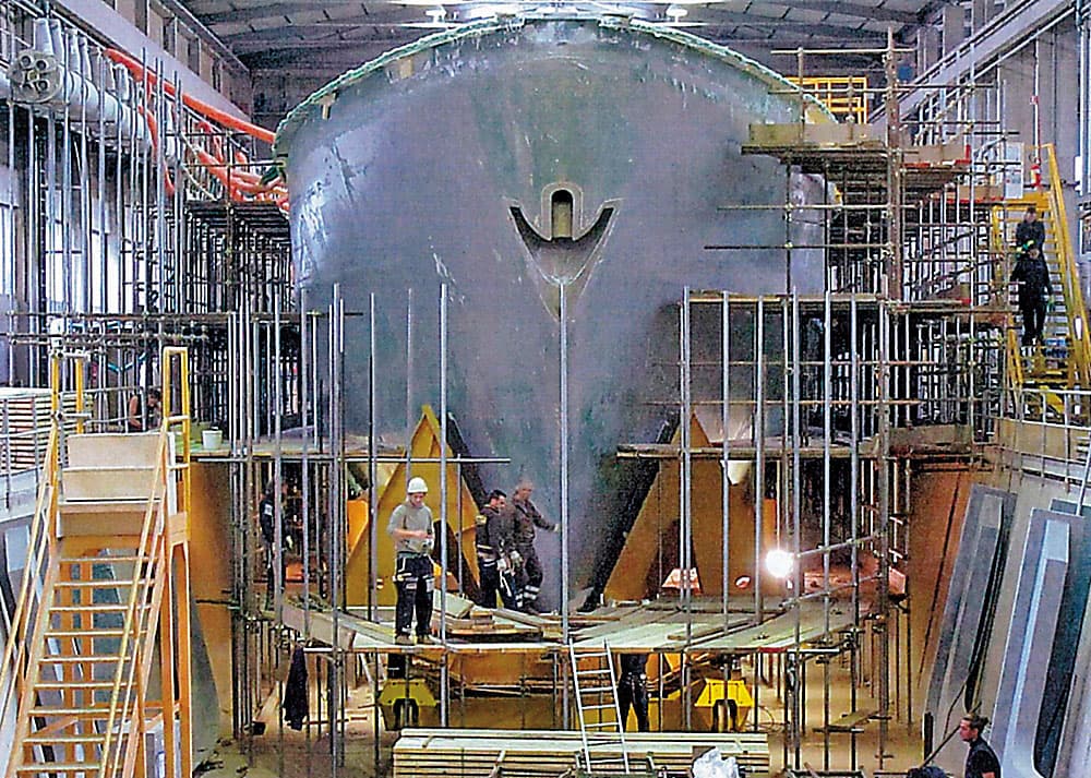 慶富承造海軍獵雷艦聯貸205億元，僅花3億元在造艦上，非常誇張。（慶富集團提供）