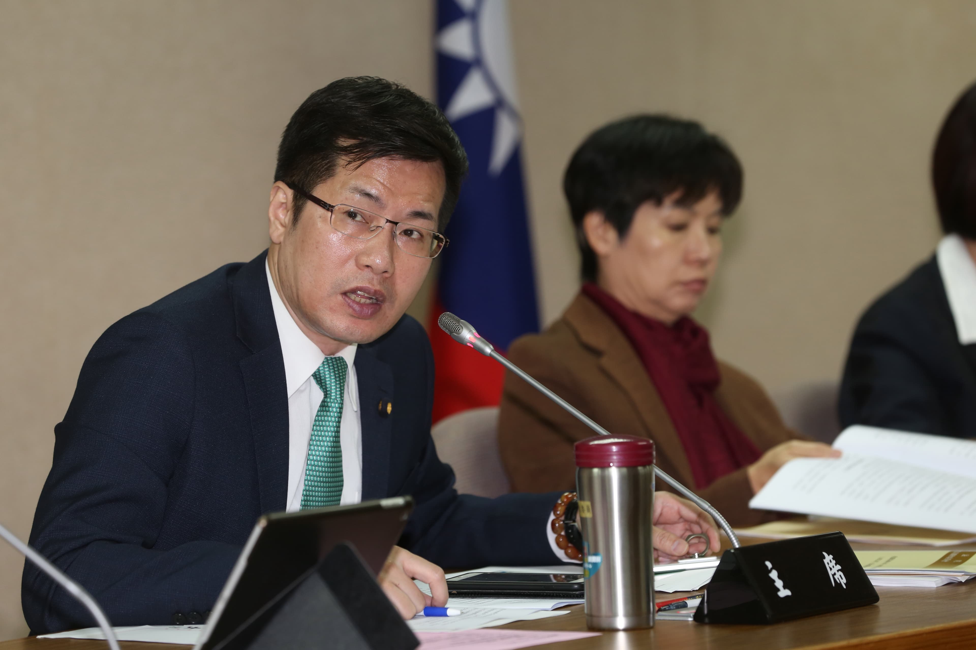 曾表態爭取黨內提名的羅致政說，新北是徵召選區，尊重地方黨部建議，但最後決定權仍在黨中央。