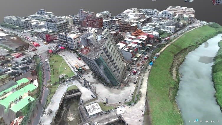 花蓮強震後,雲翠大樓現場的3D模型。