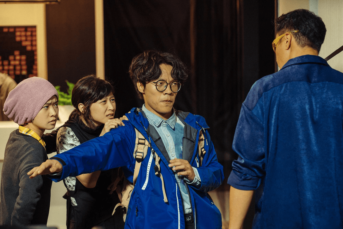 延續去年夯劇《花甲男孩轉大人》,電影版《花甲大人轉男孩》再次把原班人馬找回來,發生更多的趣事。(氧氣電影)