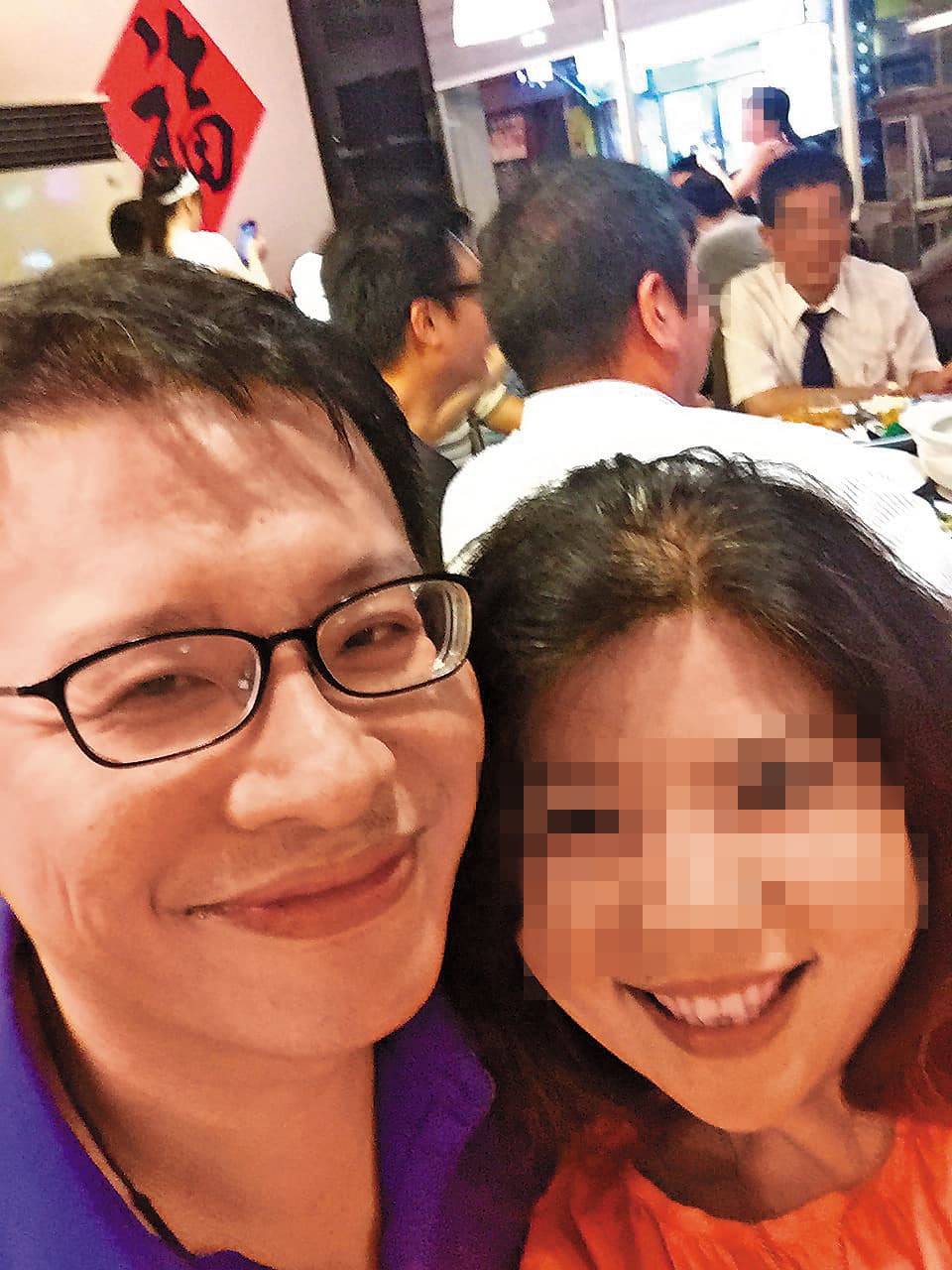 潘小姐(右)與陳文傑(左)原本交情不錯,但因為陳文棟的1000萬元債務撕破臉。(讀者提供)
