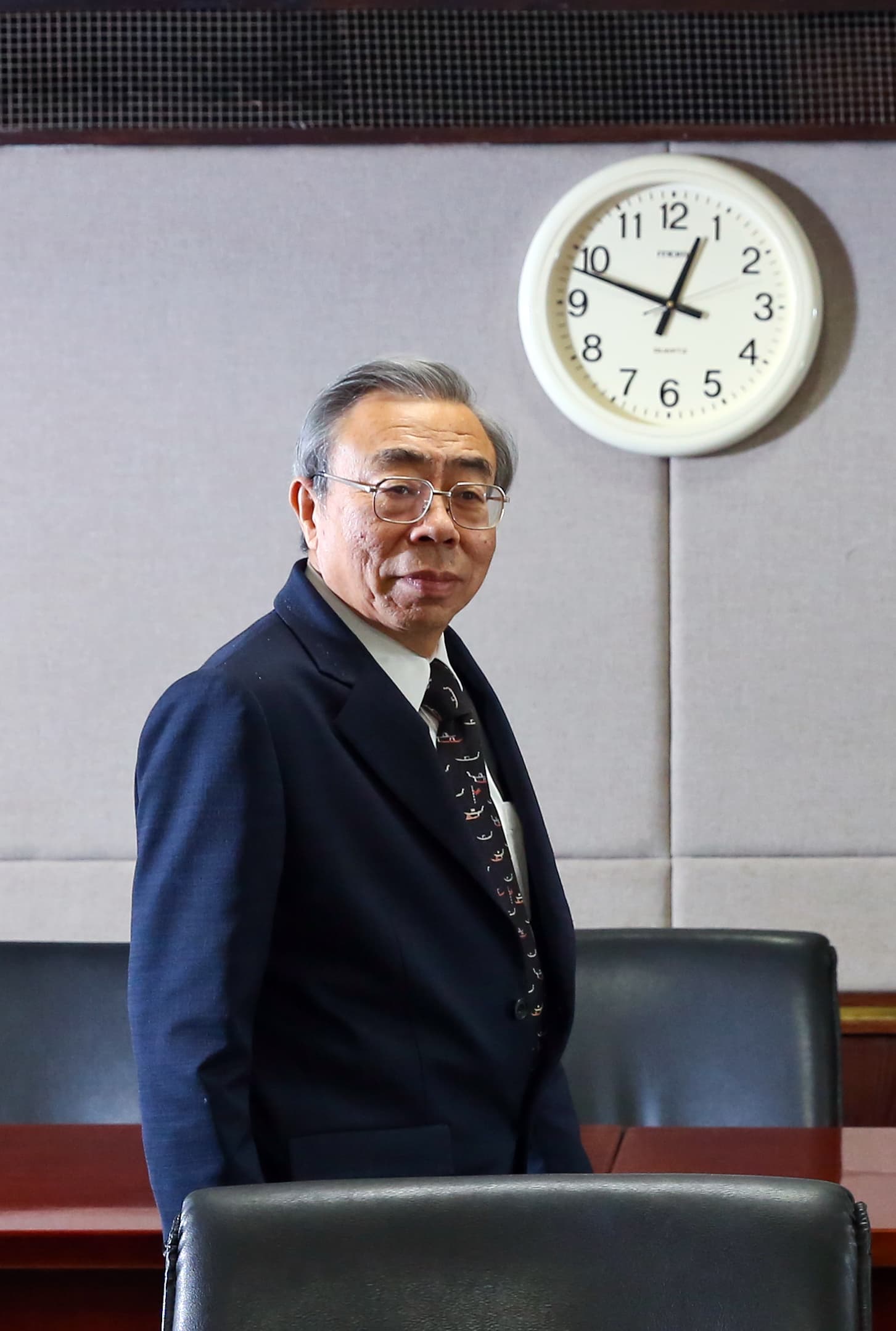 王文淵坦承：「第三代沒有人要回來接，因為太苦了嘛！」