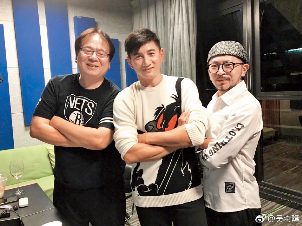 吳奇隆在老家新北市新莊置產百坪豪宅。