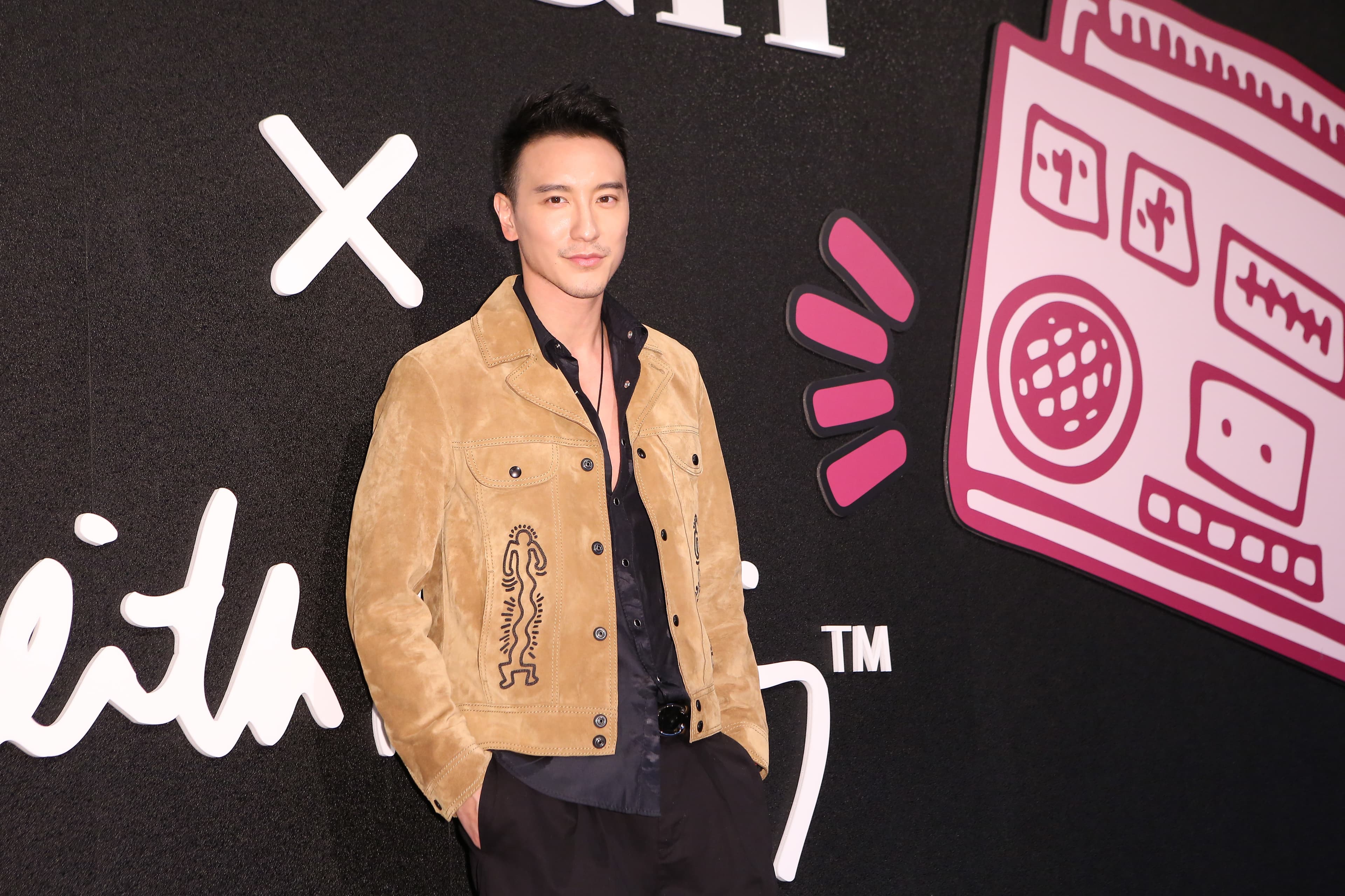 王陽明從小就是街頭塗鴉大師Keith Haring粉絲。