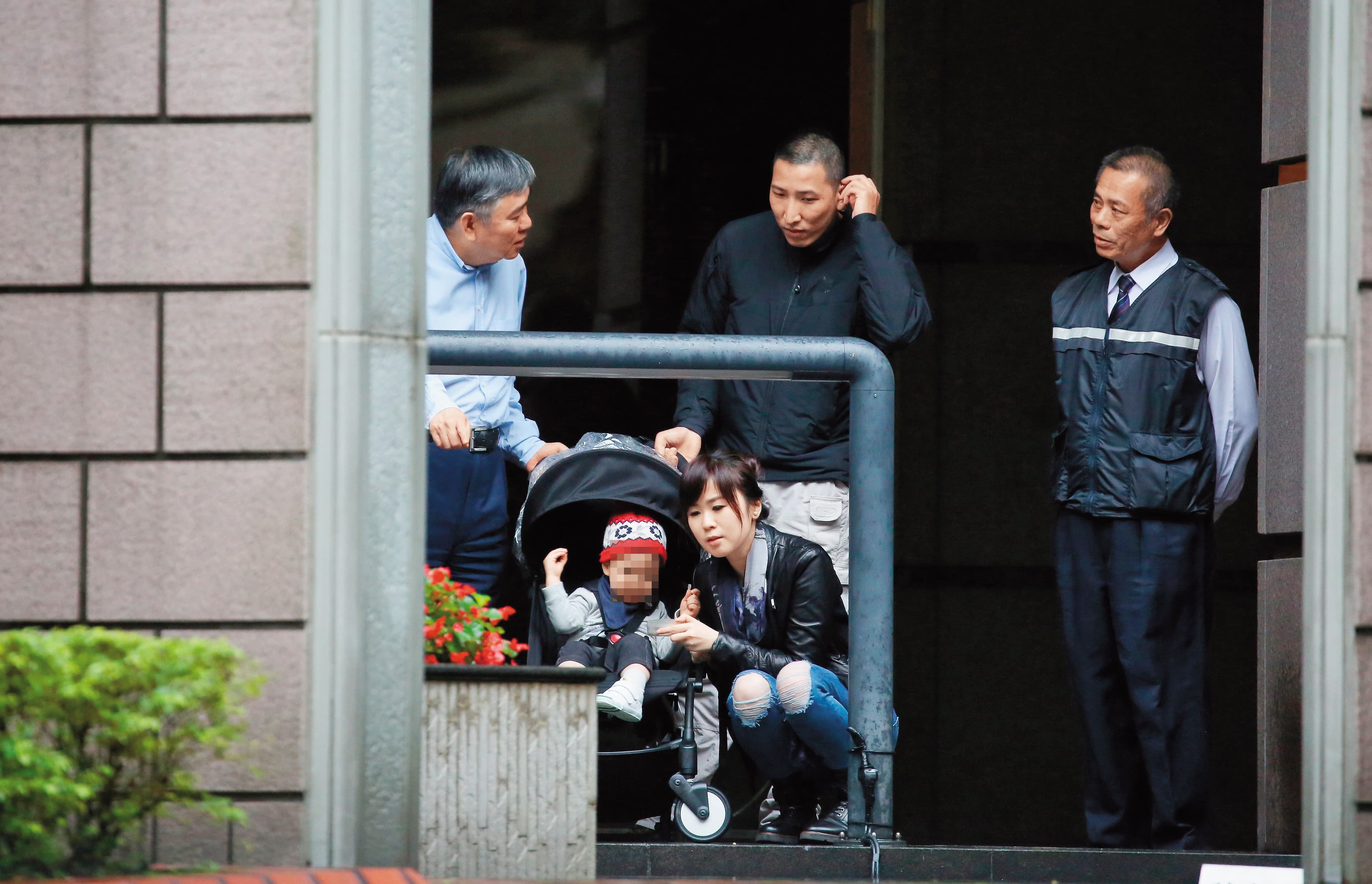 宏仁集團總裁王文洋將王思涵視為心頭肉,對孫子更是疼愛有加。