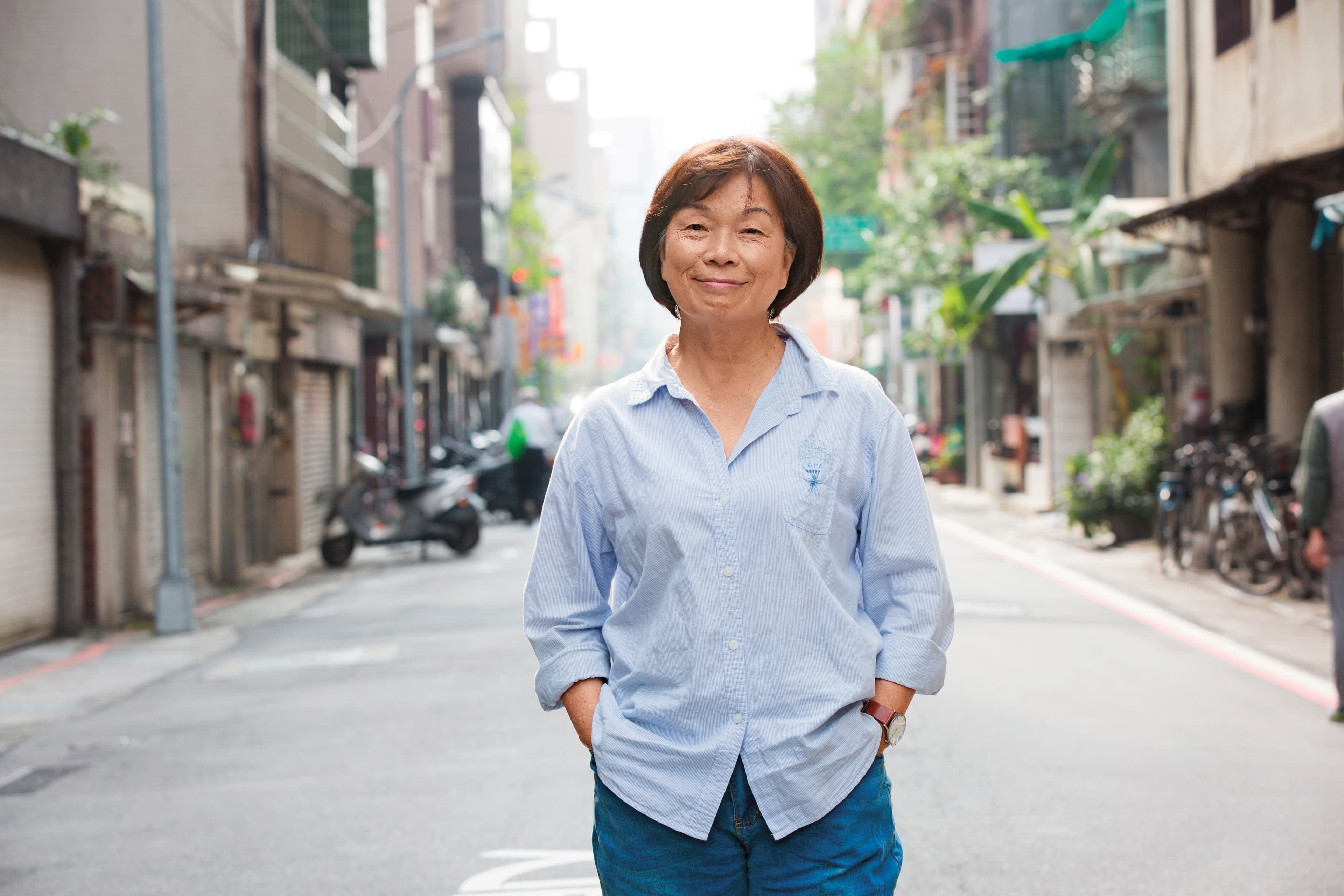 龍應台為了母親搬回屏東潮州,台北的龍應台基金會也在潮州街旁,不可不謂巧合。