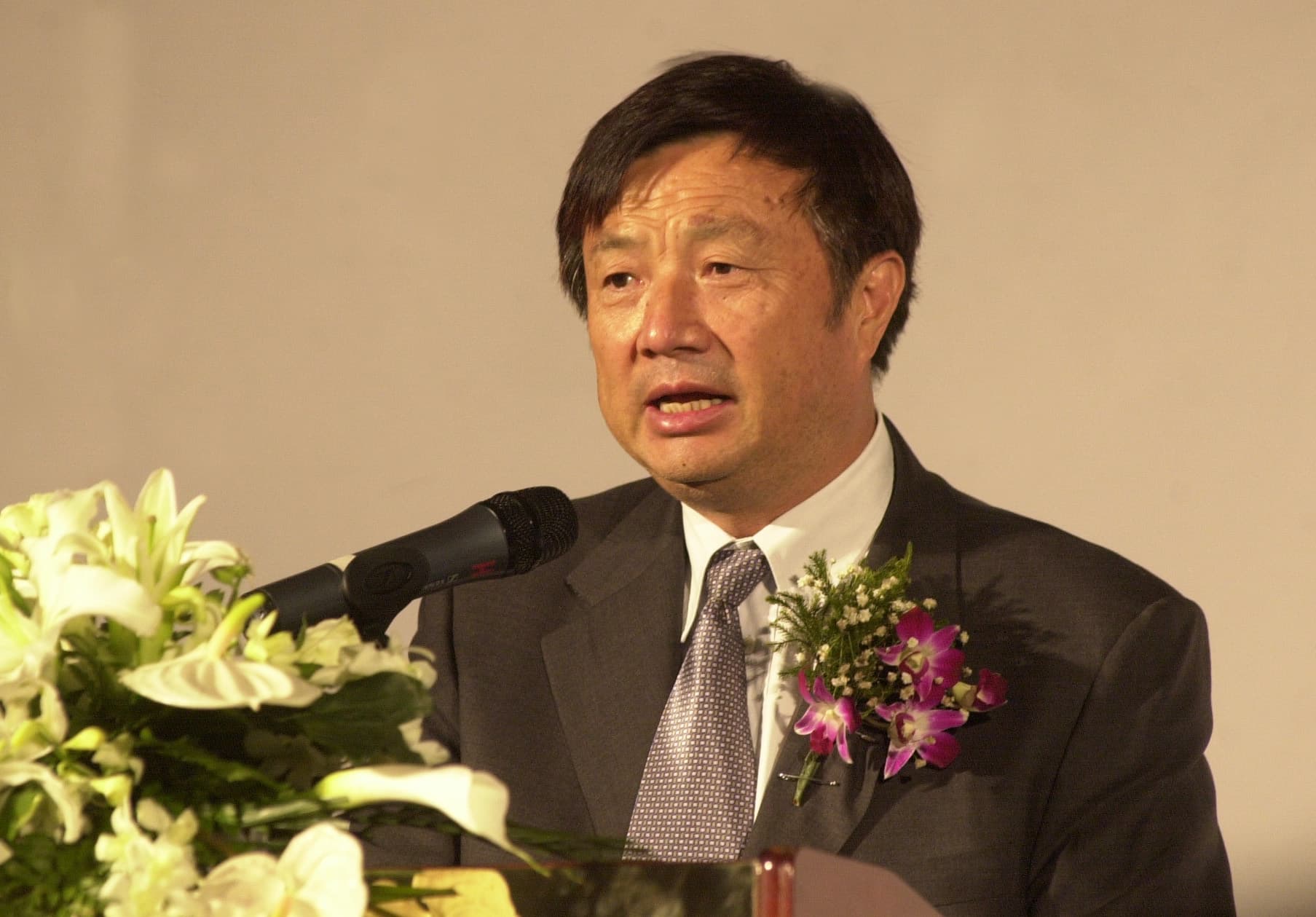據透露,任正非迄今在辦公室裡仍有一個簡陋的小床,延續創業以來的傳統。(東方IC)