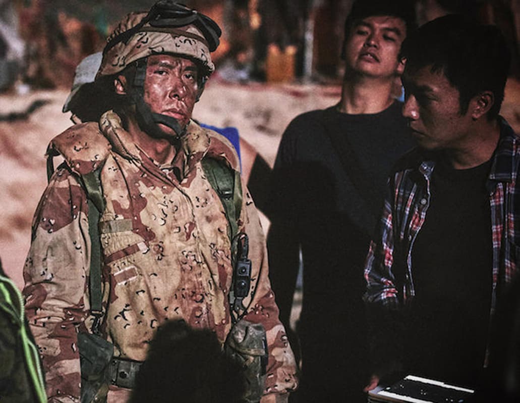 甄子丹扮演的老師陳俠,過去身分是特戰部隊軍人。