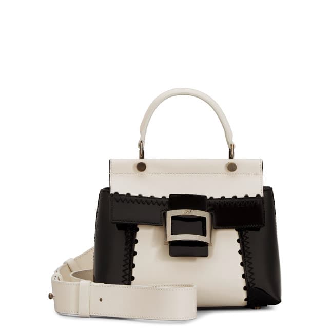 Roger Vivier mini Viv' Cabas黑白撞色提包,NT106,600。(品牌提供)