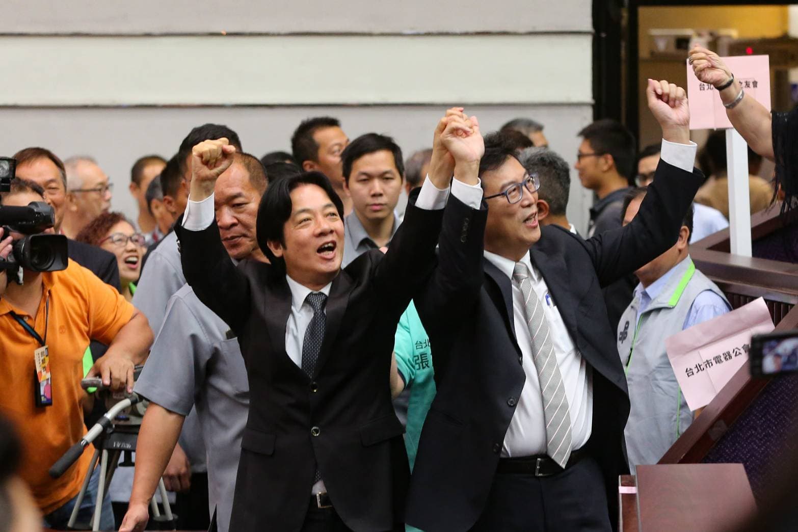 行政院長賴清德今晚為姚文智站台助選。