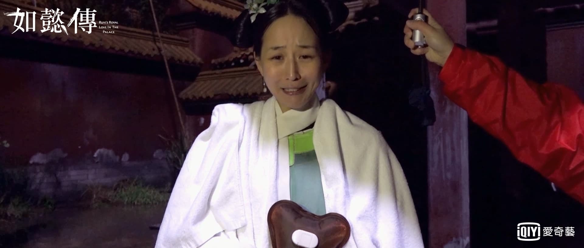 張鈞甯拍雨戲必逢低溫,直哭喊:「哭都是從心裡哭出來的!」 (愛奇藝台灣站)