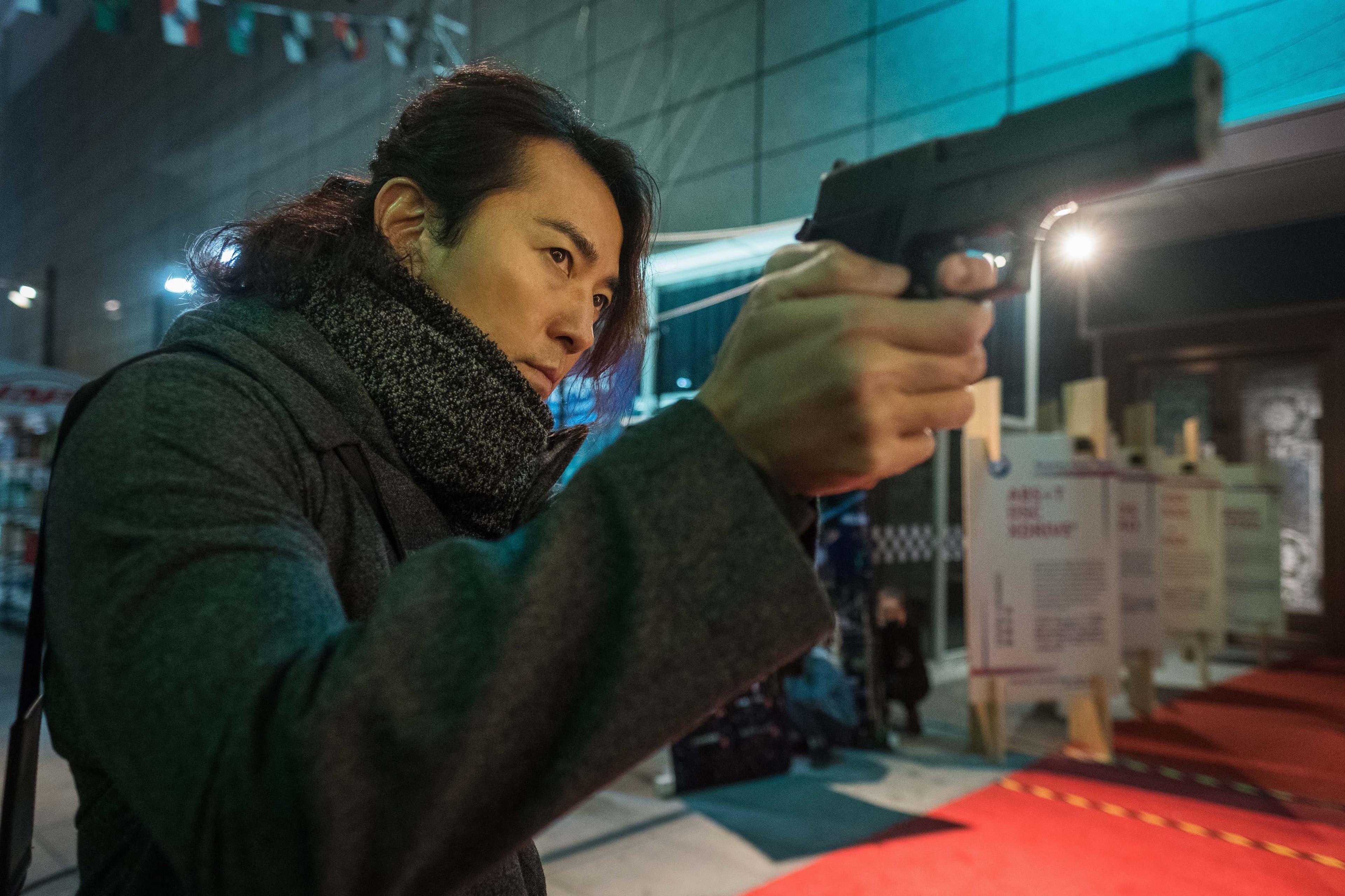 《黃金兄弟》集合了90年代膾炙人口的《古惑仔》系列電影主要演員,再度演出動作電影。(牽猴子)