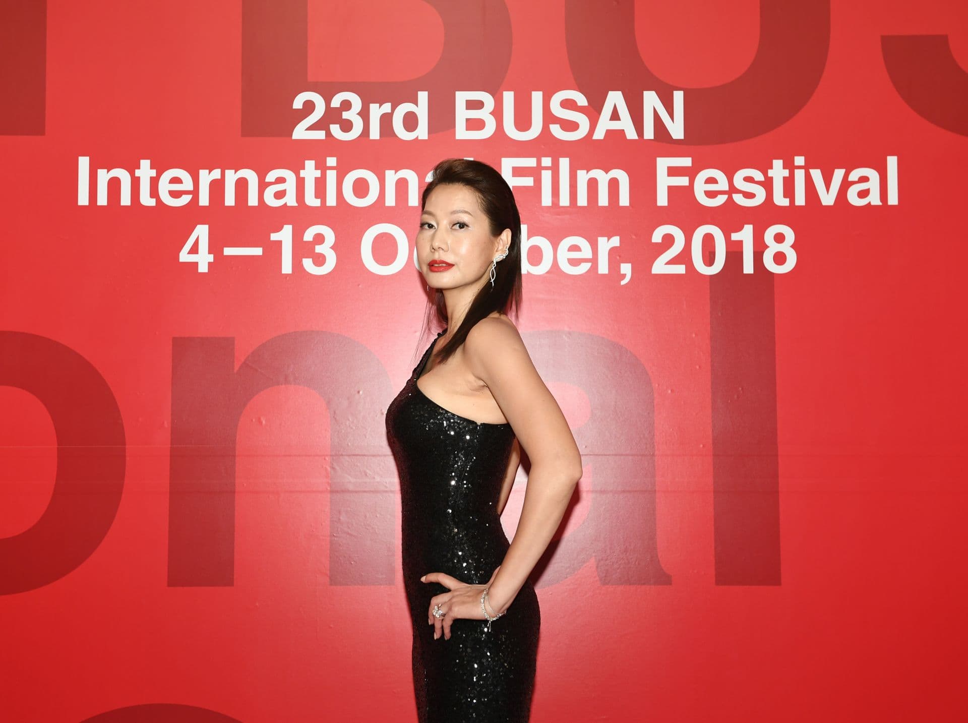 入圍金馬女配角的丁寧冒著感冒展現好身材。(牽猴子整合行銷提供)