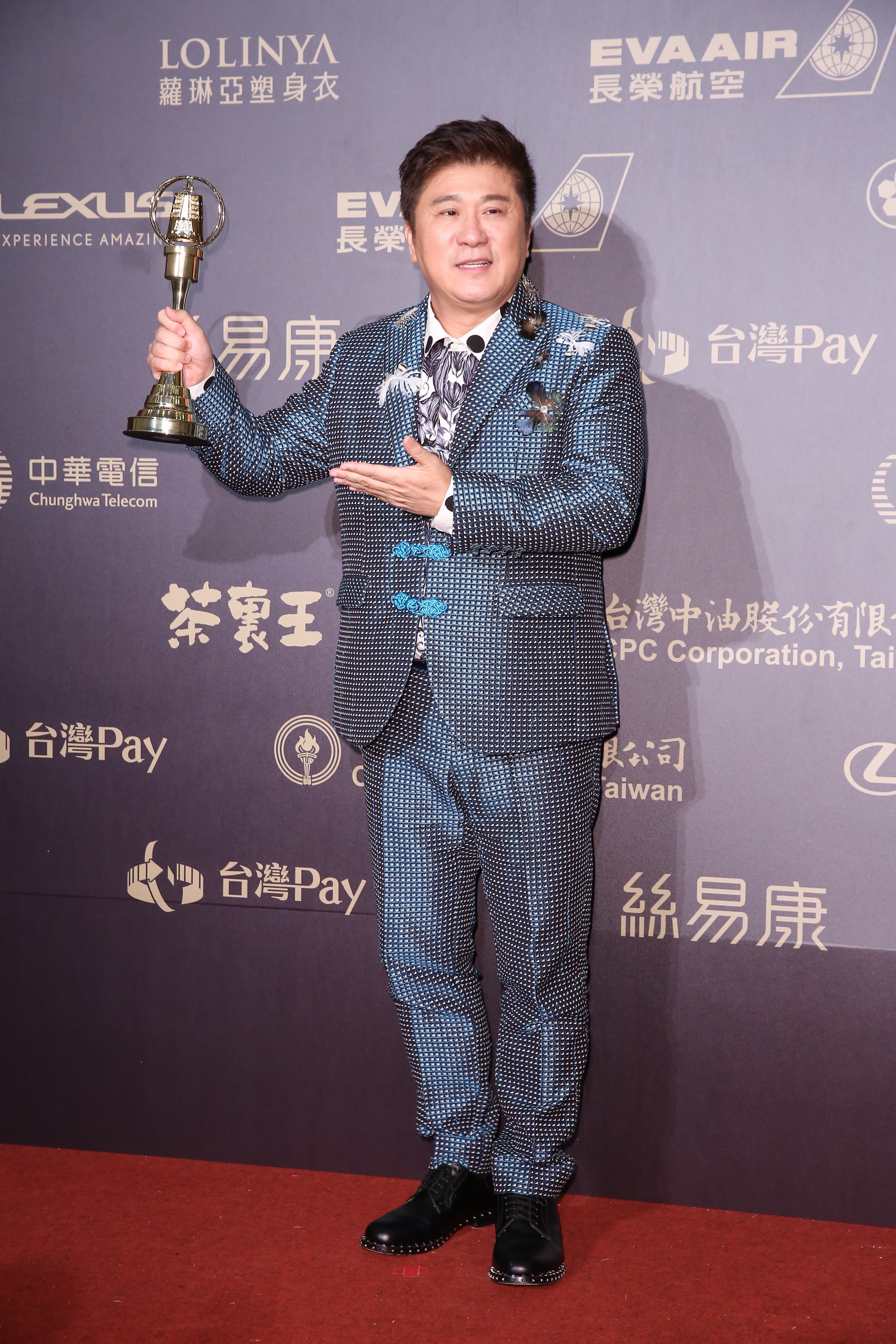 胡瓜主持《綜藝大集合》是長青節目,他的主持風格深受許多觀眾喜愛。
