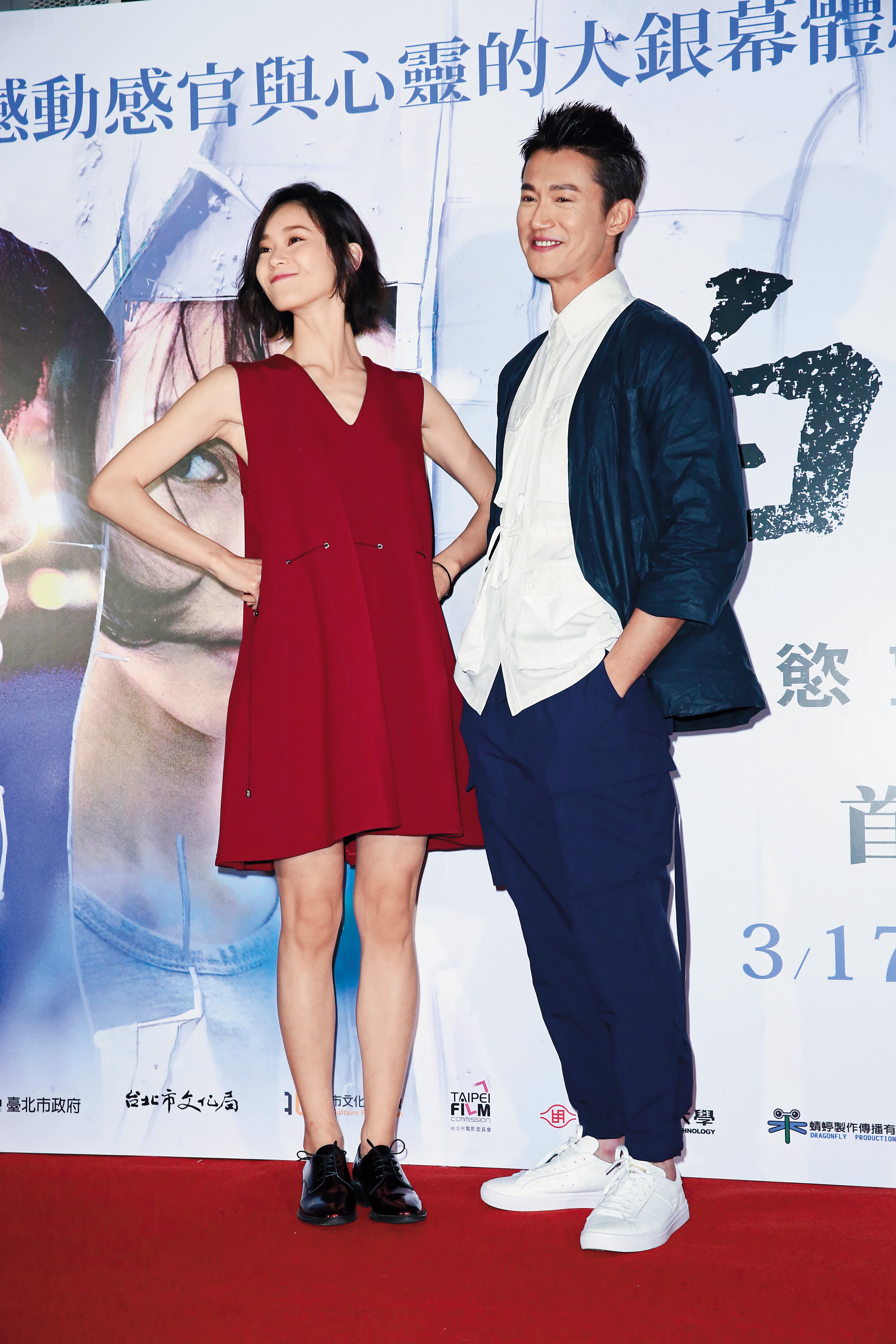 吳慷仁(右)跟鍾瑶(左)分得莫名奇妙,兩人也是假戲真愛;後來鍾瑶還跟小樂傳過曖昧,但後來不了了之。