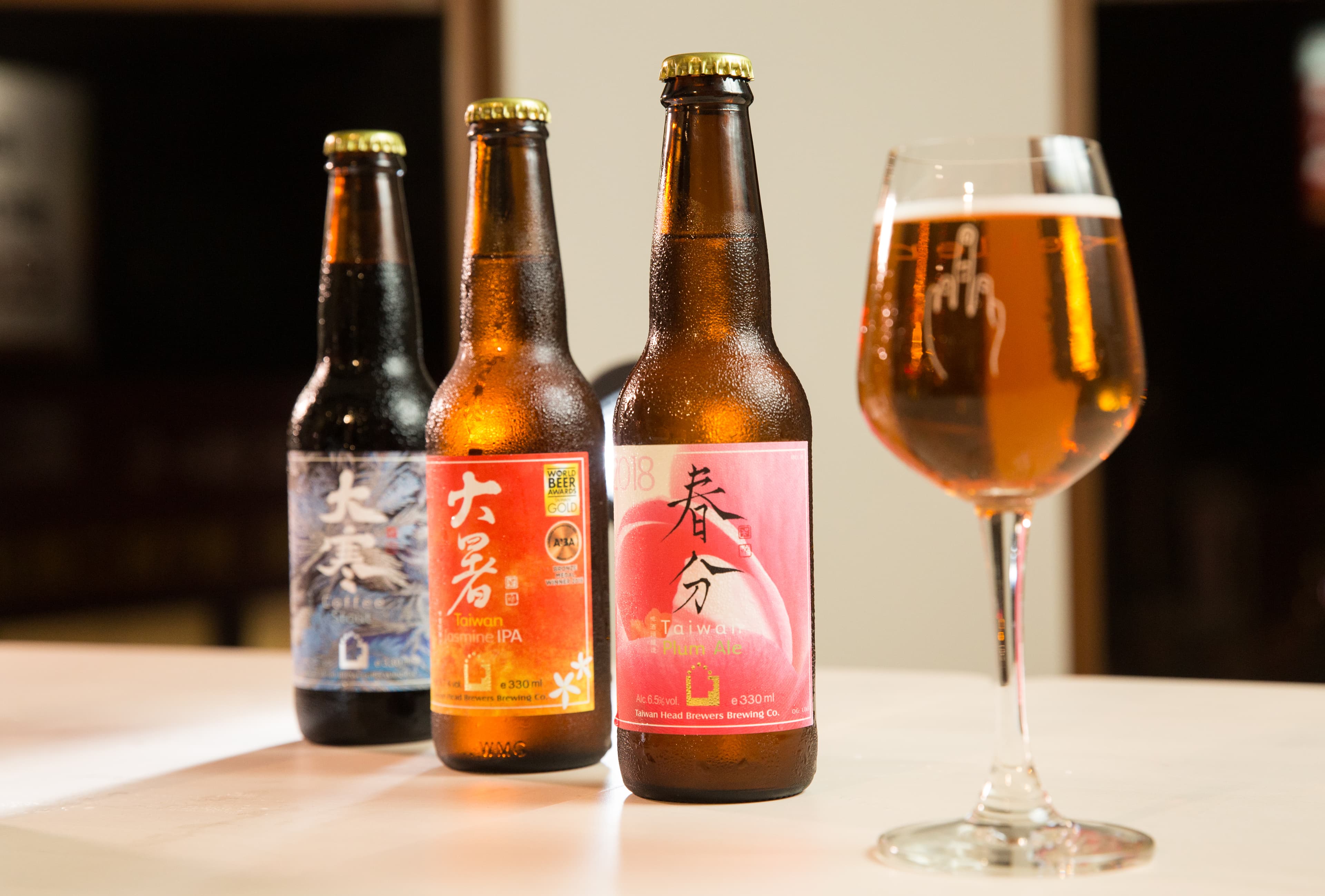 啤酒頭把老外的「季節適飲」觀念帶進台灣,以國人較熟悉的24節氣時間軸為概念,推出春、夏、秋、冬不同酒精濃度、風味的啤酒。