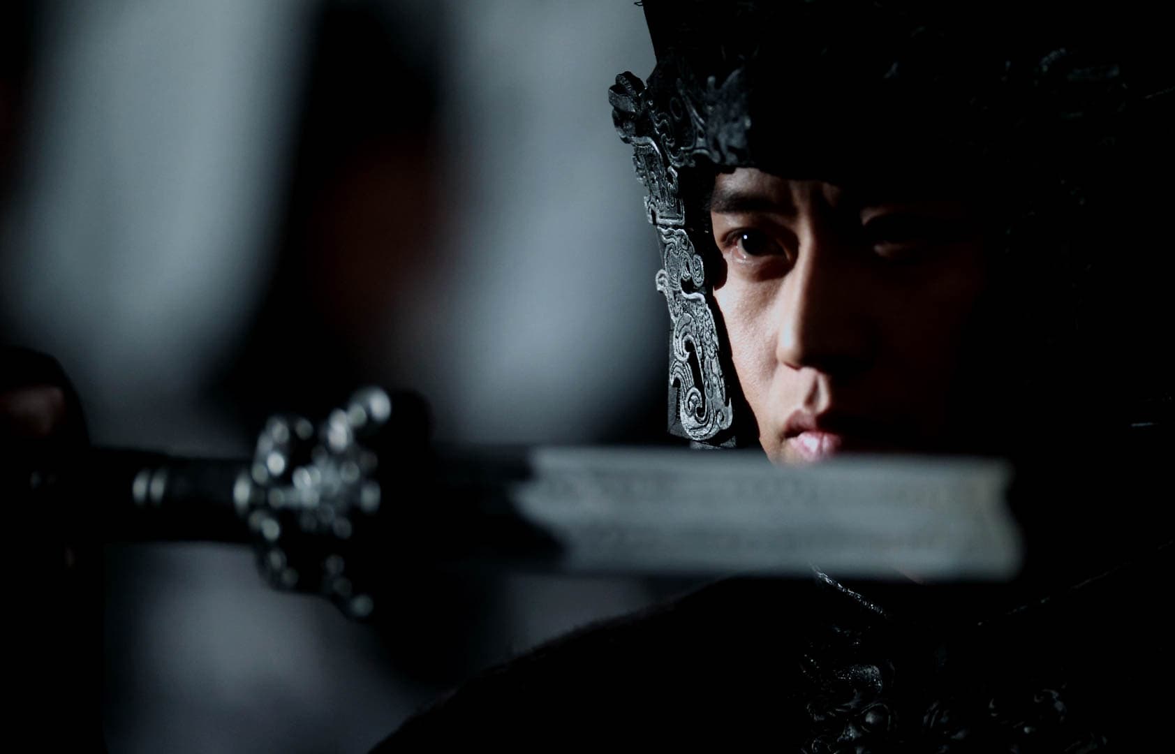 鄧超在《影》中先增壯再激瘦的兩個角色、兩段式演出,設定討好。(金馬獎執委會提供)