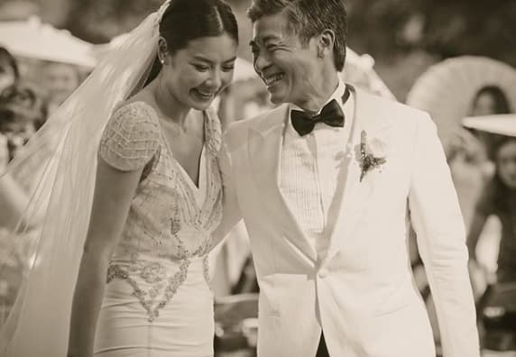 樂基兒和食品大亨Ian(右)交往一年就結婚,丈夫卻被網友爆出是同志。(翻攝樂基兒Instagram)