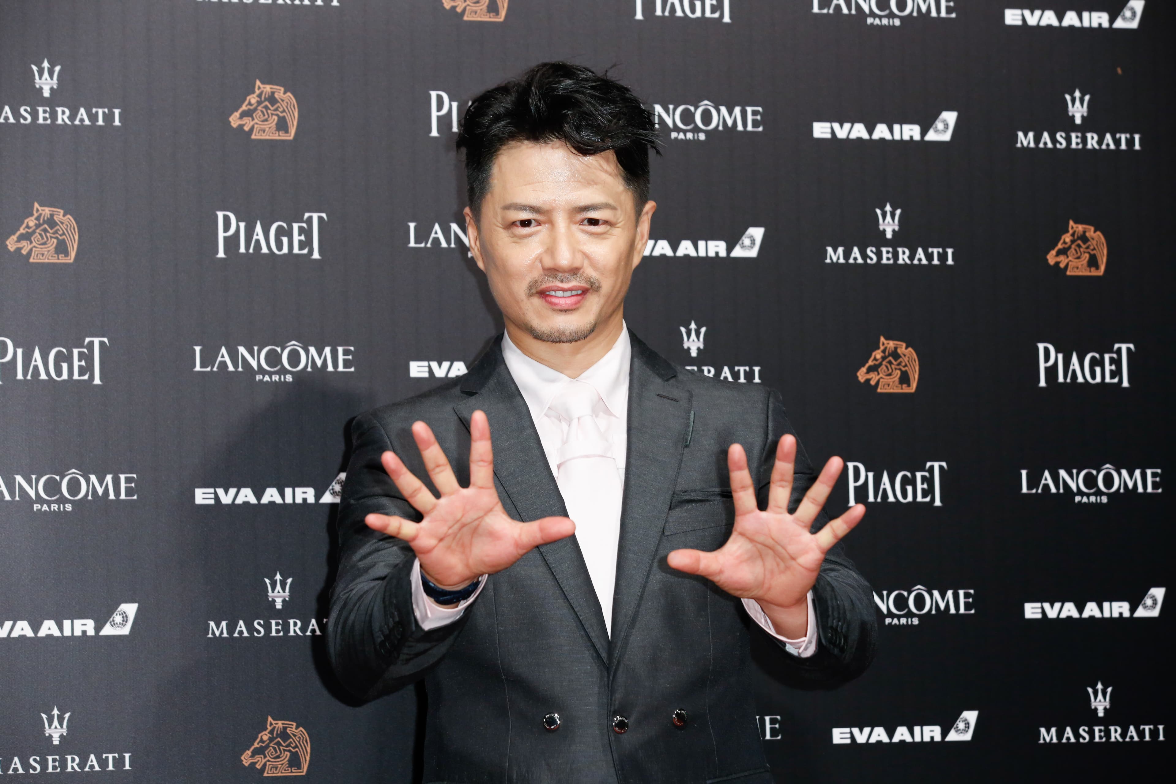 段奕宏很有影帝氣場,受訪時開心地說等等要向國父鞠躬。