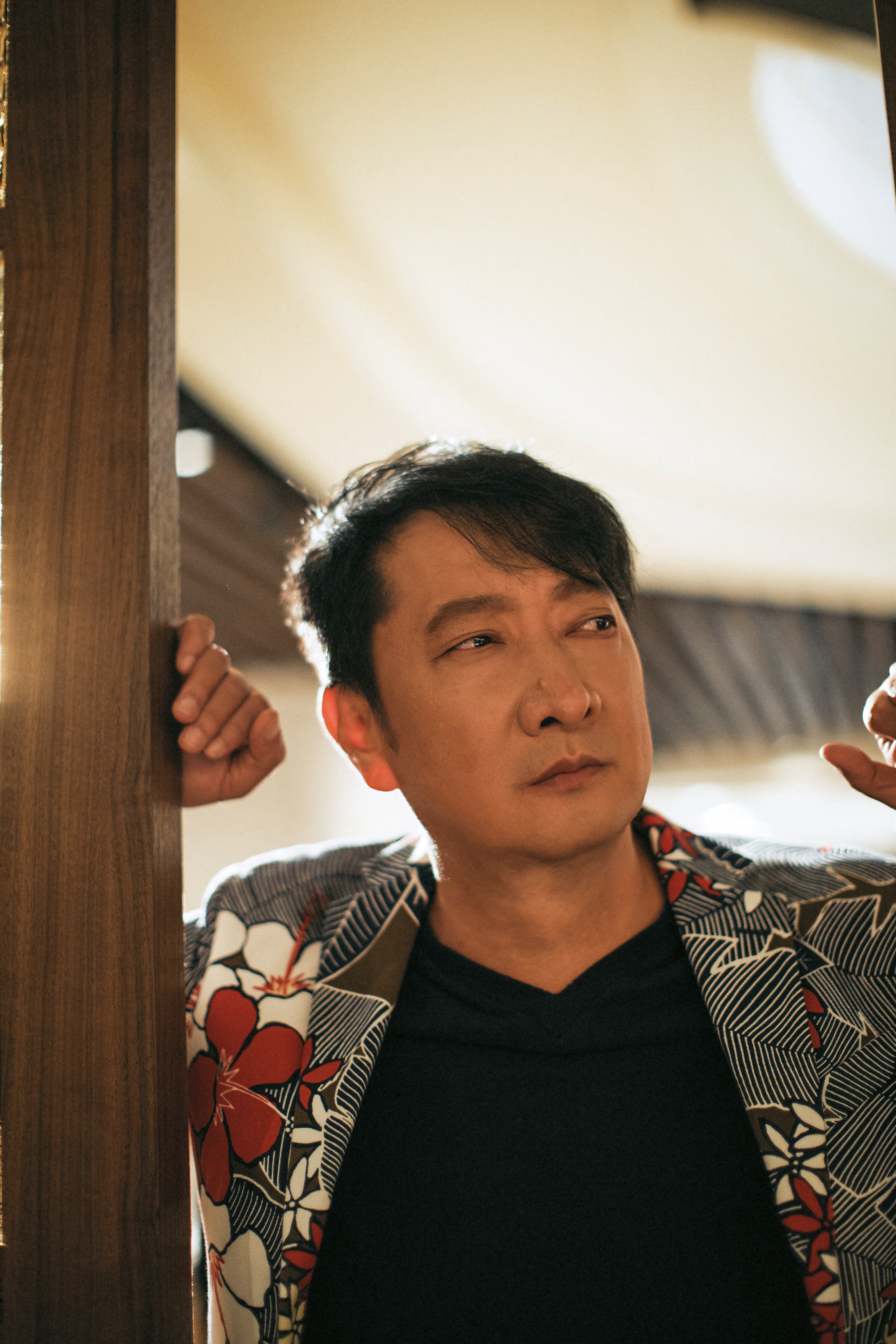 被稱為巨星的毁滅者，但九孔自認已盡可能做到最好，「偉忠哥把最帥的角色都給我！」