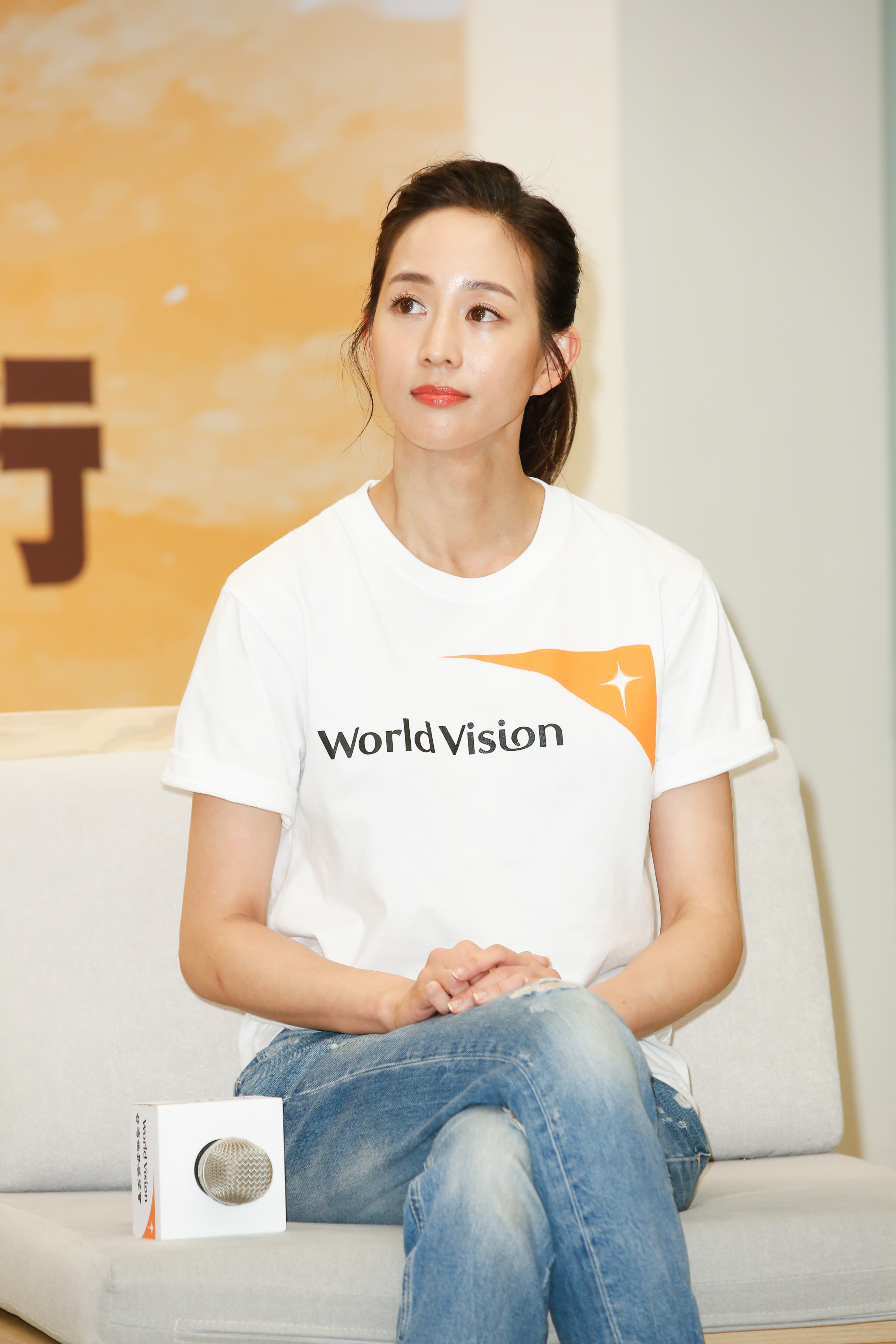 對於鈕承澤性侵事件,張鈞甯只簡短回答和鈕承澤拍戲時沒感到不舒服。