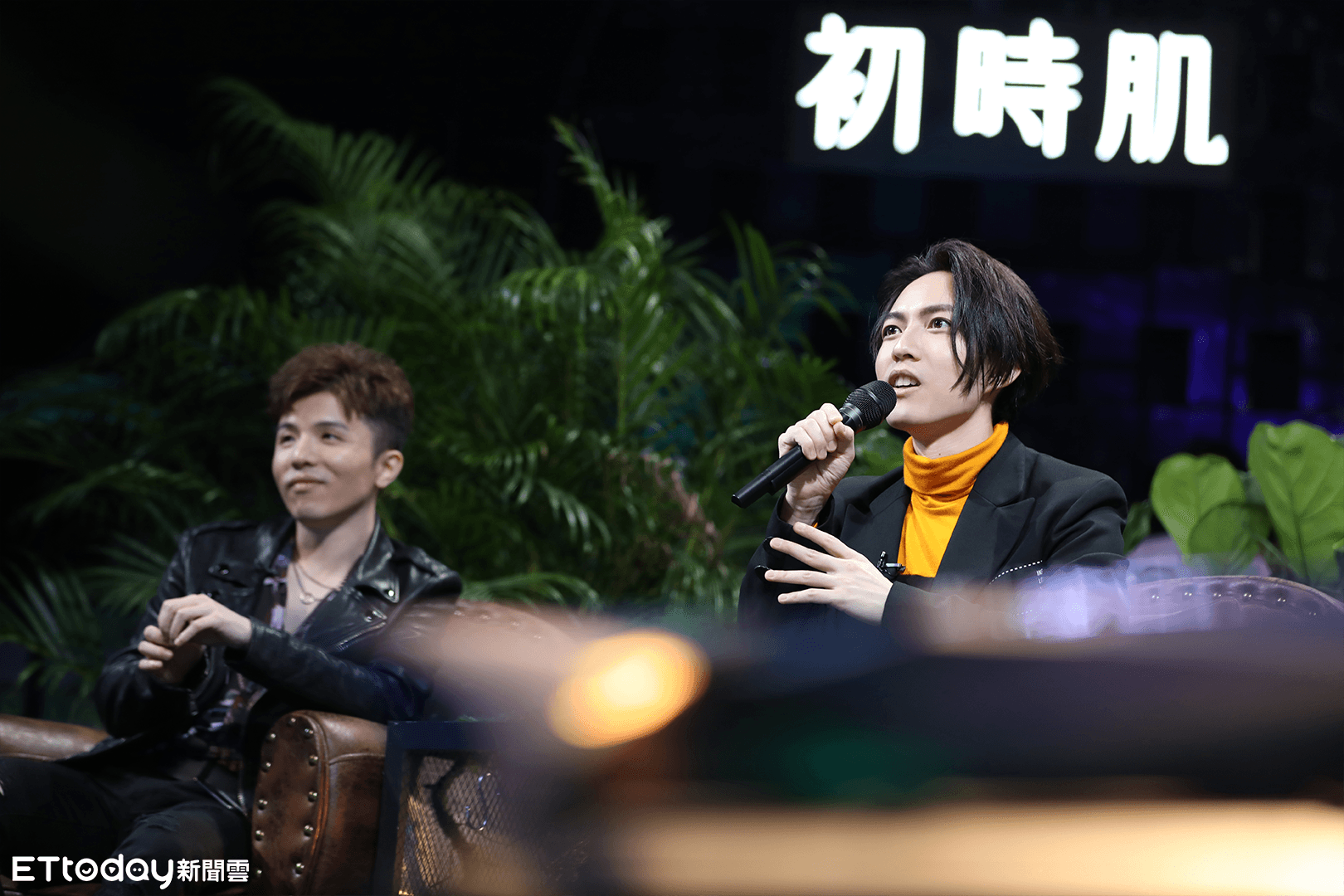 林宥嘉(右)與宋念宇(左)在本週節目中有精彩對唱。(量子娛樂提供)