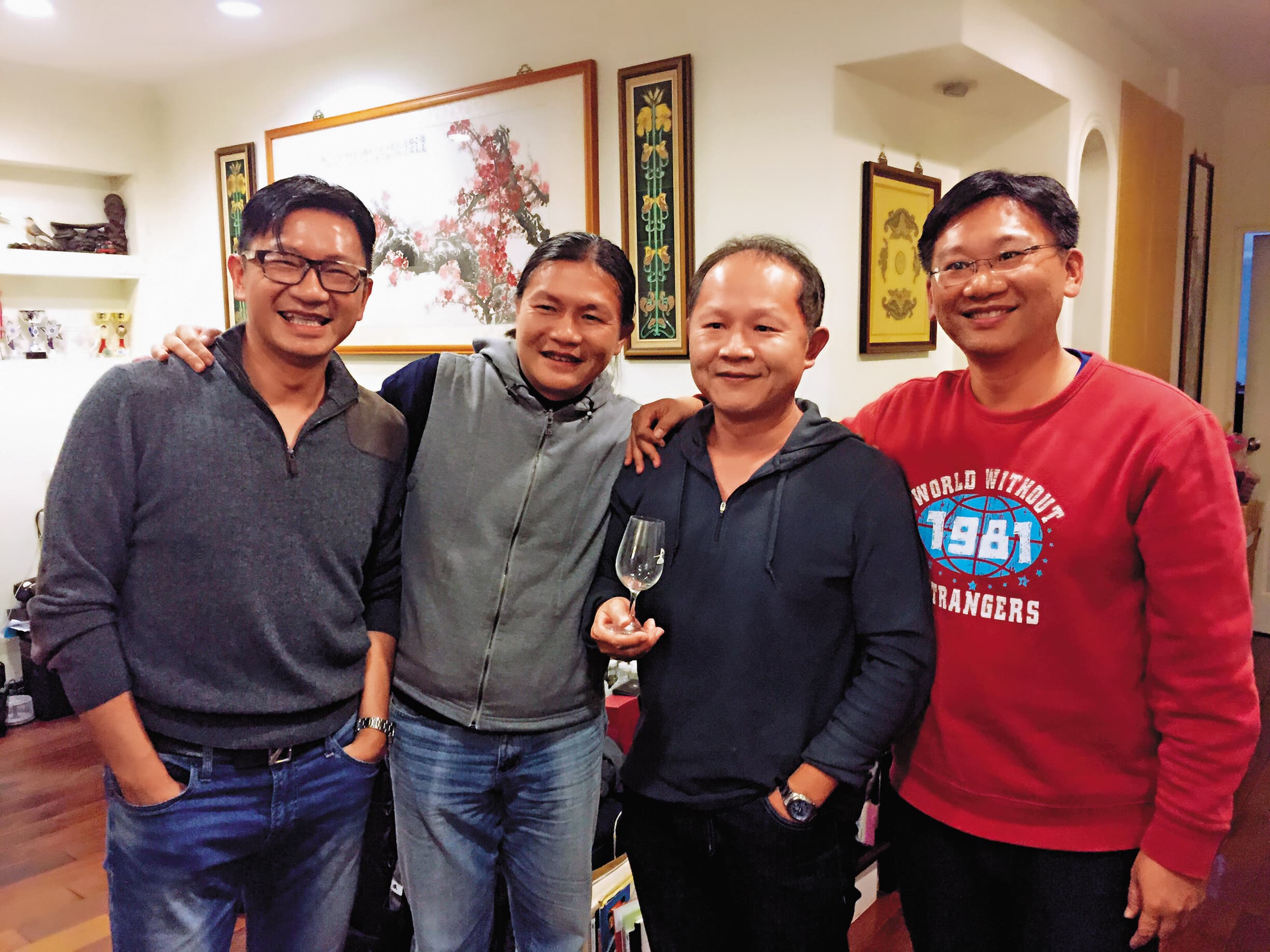 15年來社團的4位理事長,無疑是社團的精神領袖,左起依序為姚和成、黃銘權、邱德夫、蘇世昌。