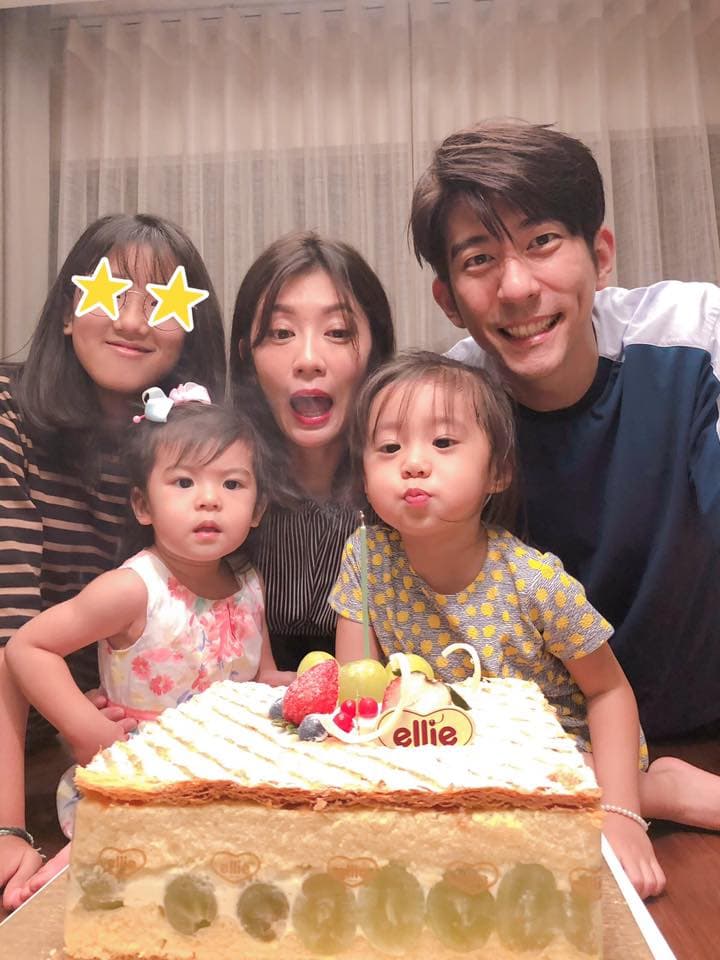 梧桐妹與賈靜雯後來和修杰楷生的兩個女兒咘咘、Bo妞關係十分親密。（翻攝自賈靜雯臉書）