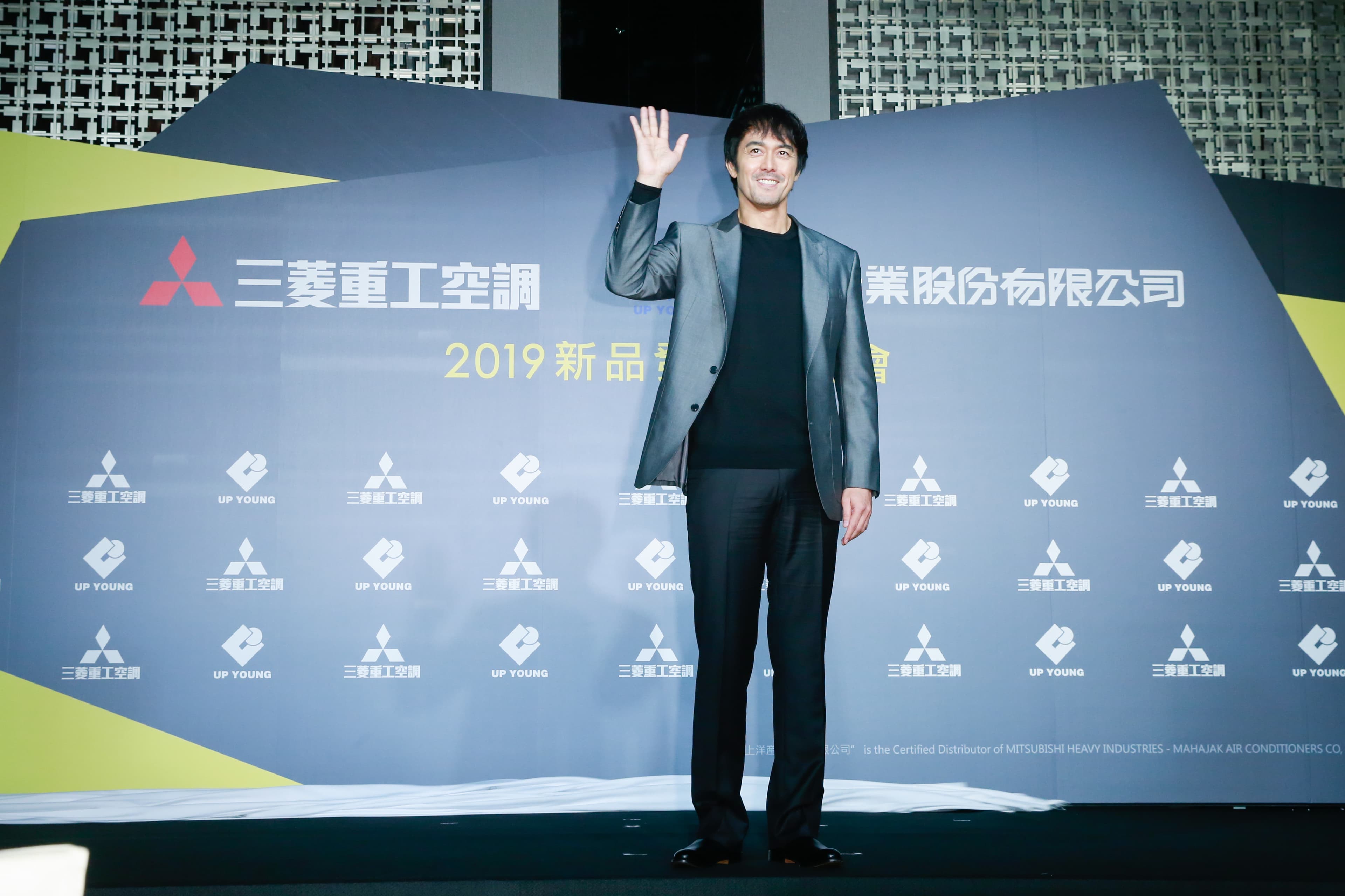 日星阿部寬來台為三菱重工再度擔任品牌代言人。