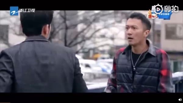 謝霆鋒被周杰倫開玩笑,頓時傻眼。(翻攝鋒味微博)