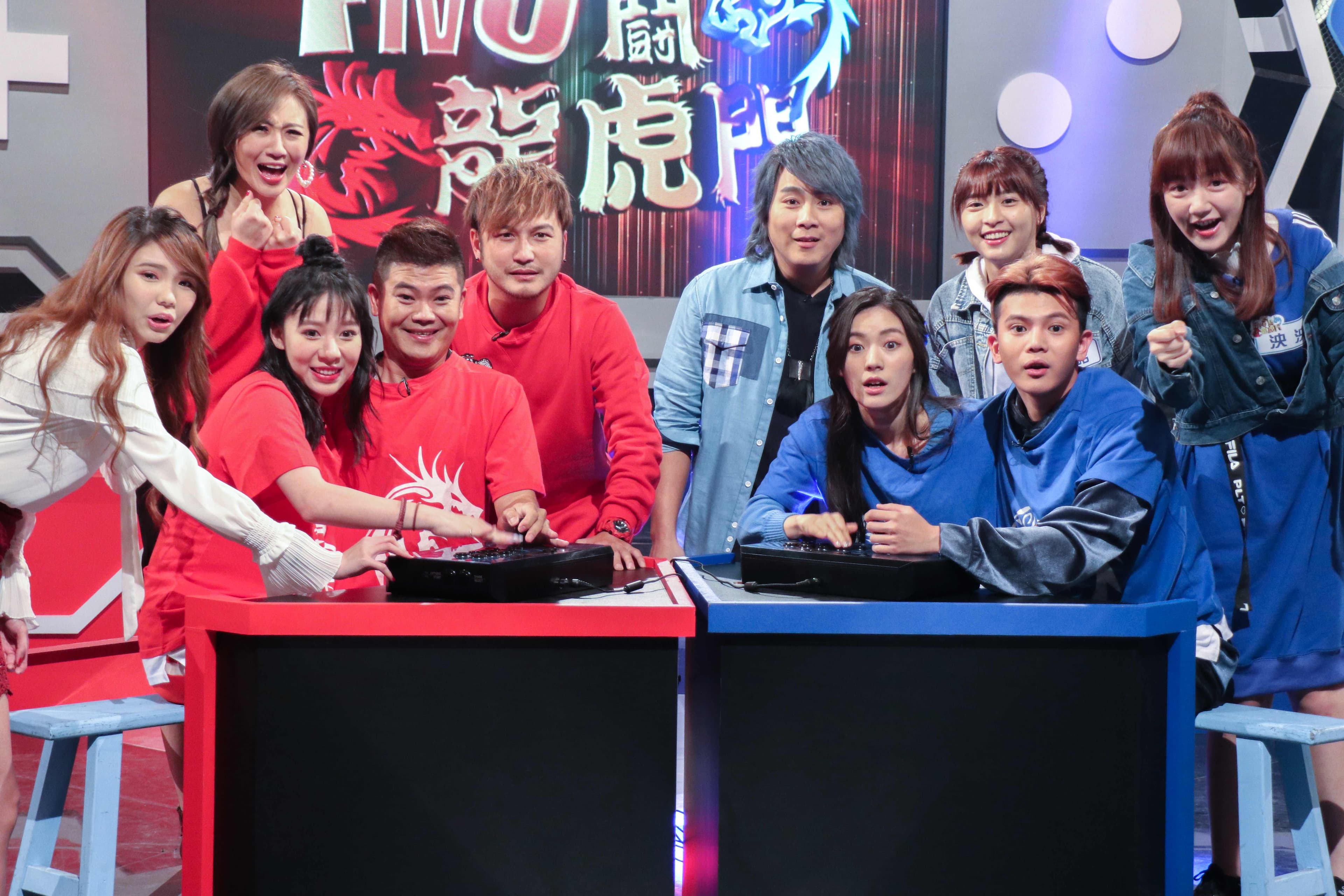 泱泱與孫生上王仁甫、KID主持的《FIVE鬪!龍虎門》,兩隊瘋狂PK打地鼠和投籃球。(狼谷競技台提供)