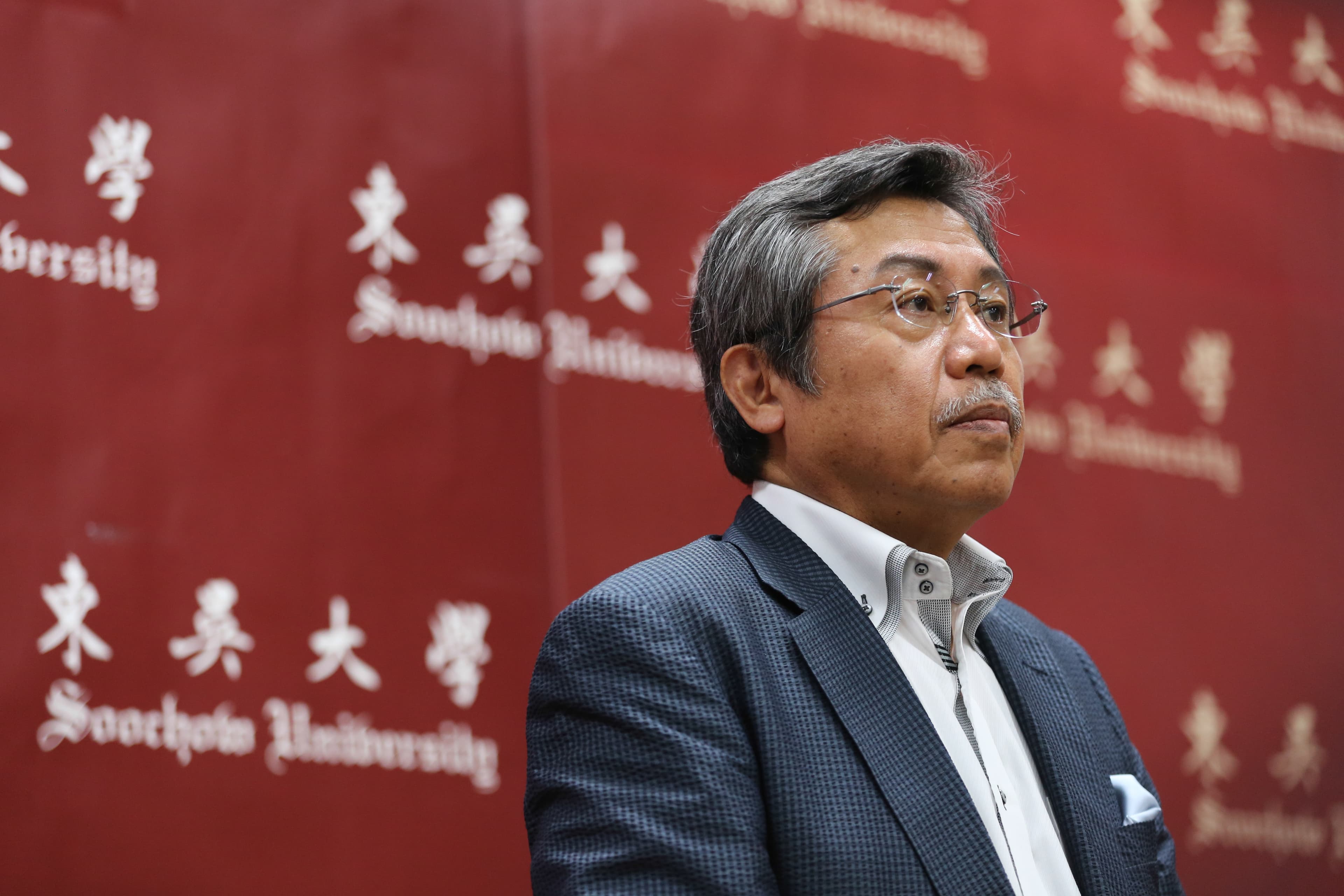 71歲的弘兼憲史每天仍工作14小時,宛如無敵鐵金剛。