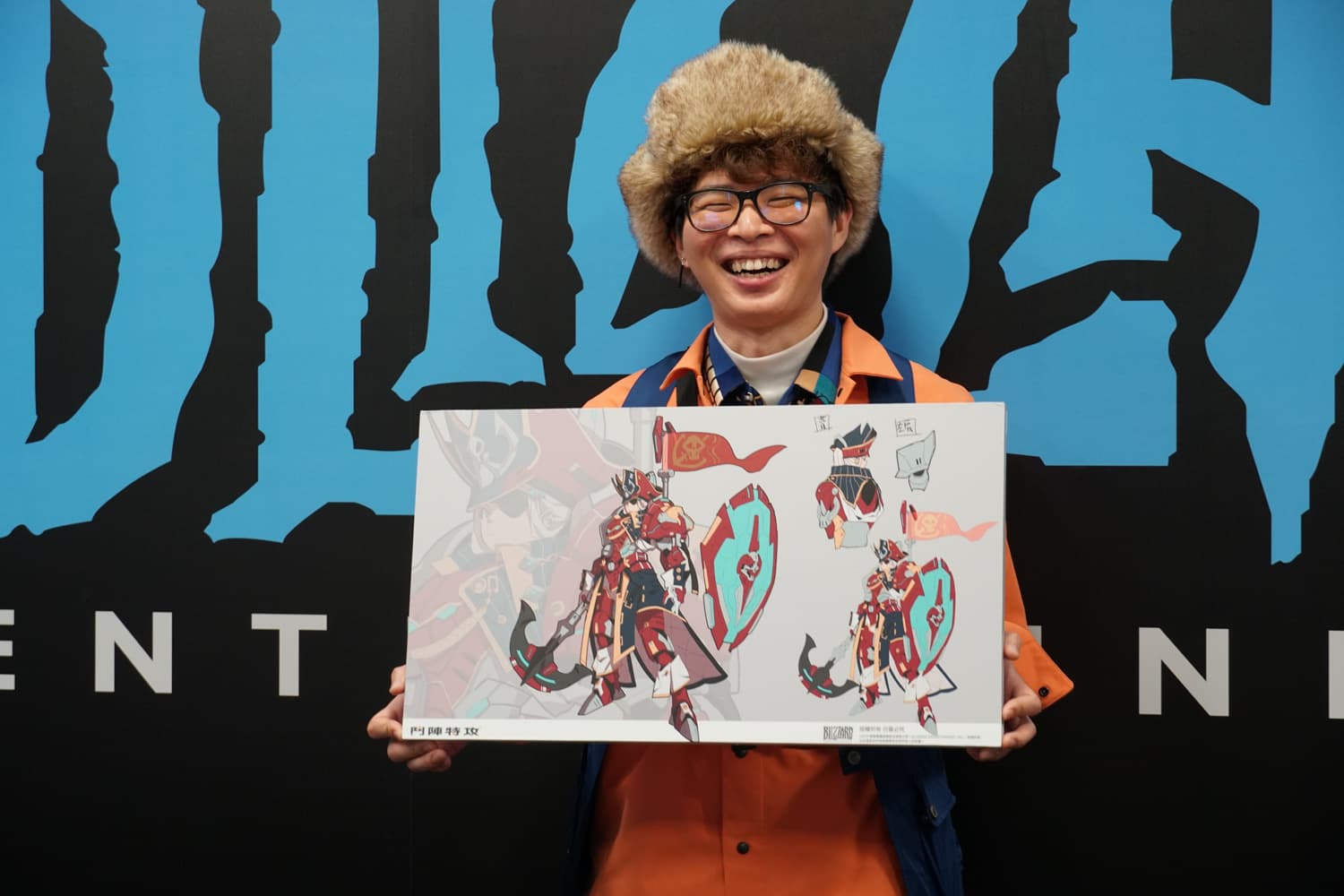 馬璿凱與作品「海賊碧姬」。
