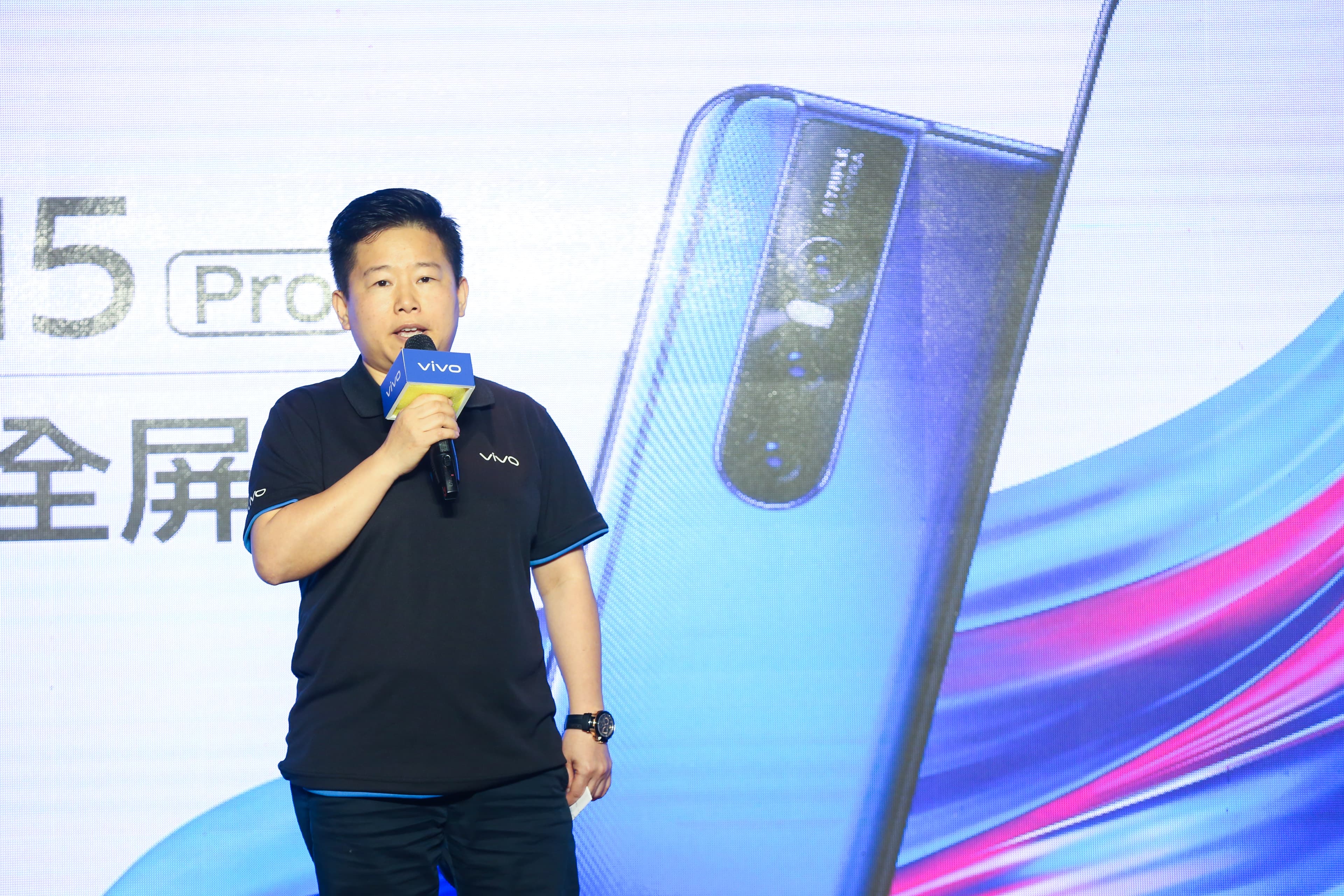 vivo台灣分公司總經理陳娟表示將加強台灣布局力道,下半年要開專門店。
