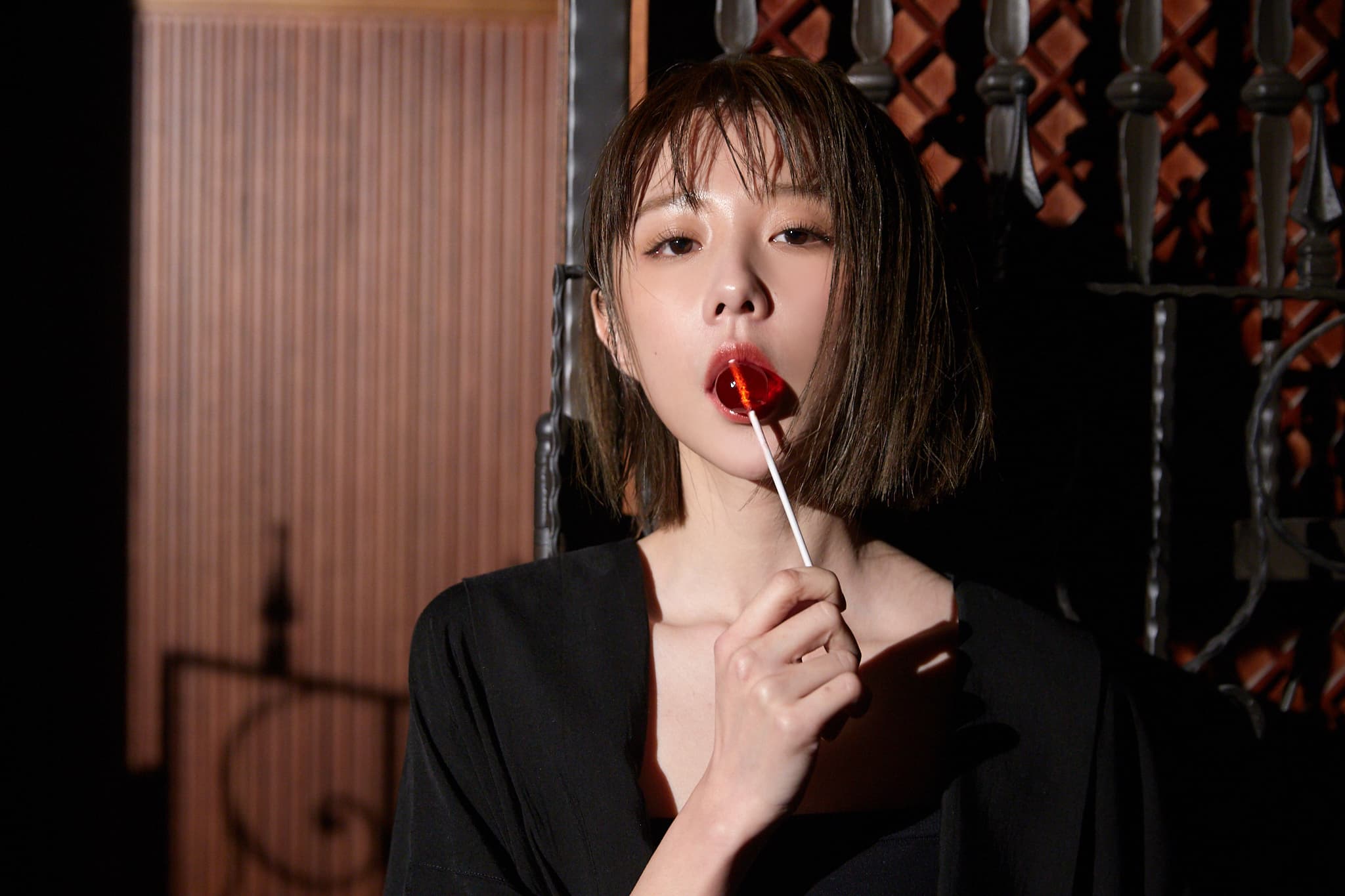 邵雨薇演而優則唱,跨界發片勤跑宣傳,證明自己不是玩票性質。 (寬宏藝術提供)
