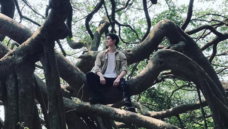 波特王24日時早在粉專預告為了某個合作,用生命在拍影片,如今謎底揭曉就是幫高雄拍觀光影片。(翻攝自波特王 Potter King臉書)