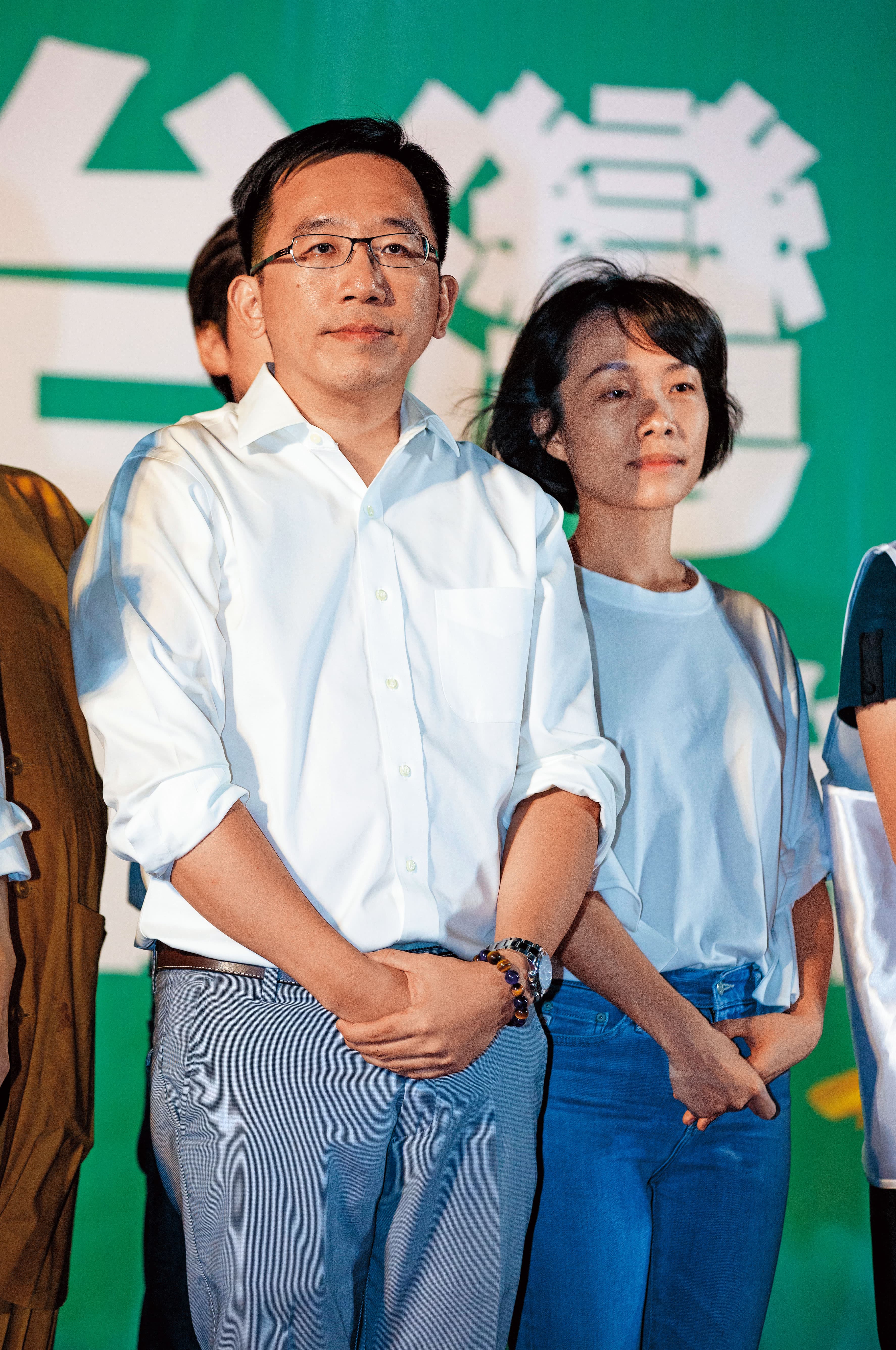 陳致中（左）與妻子黃睿靚（右）在瑞士的帳戶資金被凍結，大部分已匯回台灣，尚有3億元還在凍結中。