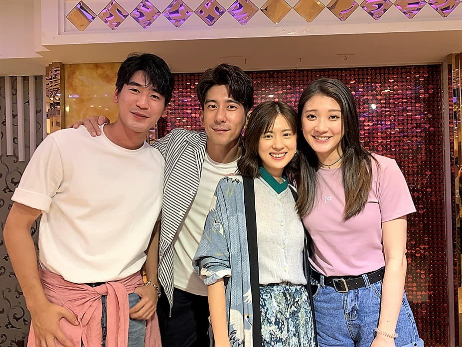修杰楷(左二)自豪《天堂的微笑》演得不比老婆《與惡》差。(TVBS提供)