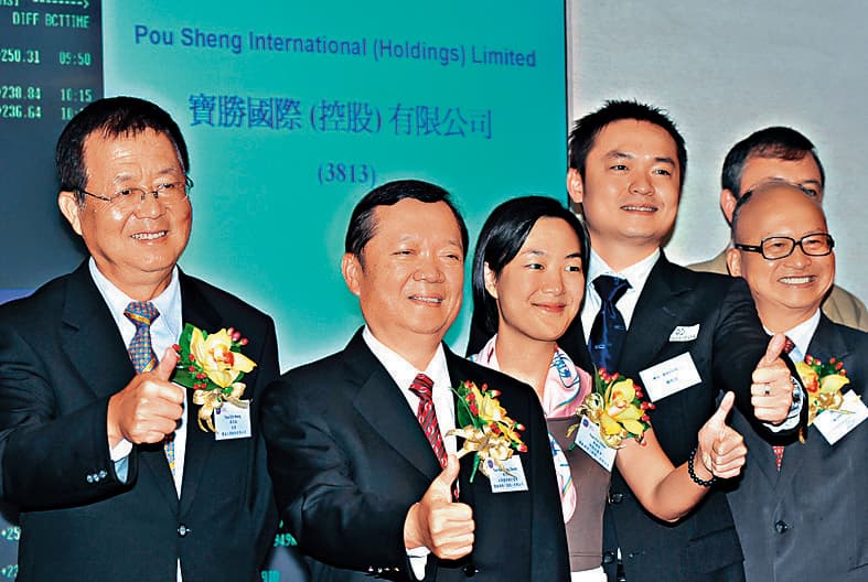 寶勝2008年在香港上市,去年推動私有化下市失利,今年將捲土重來。左3為蔡佩君。(東方IC)