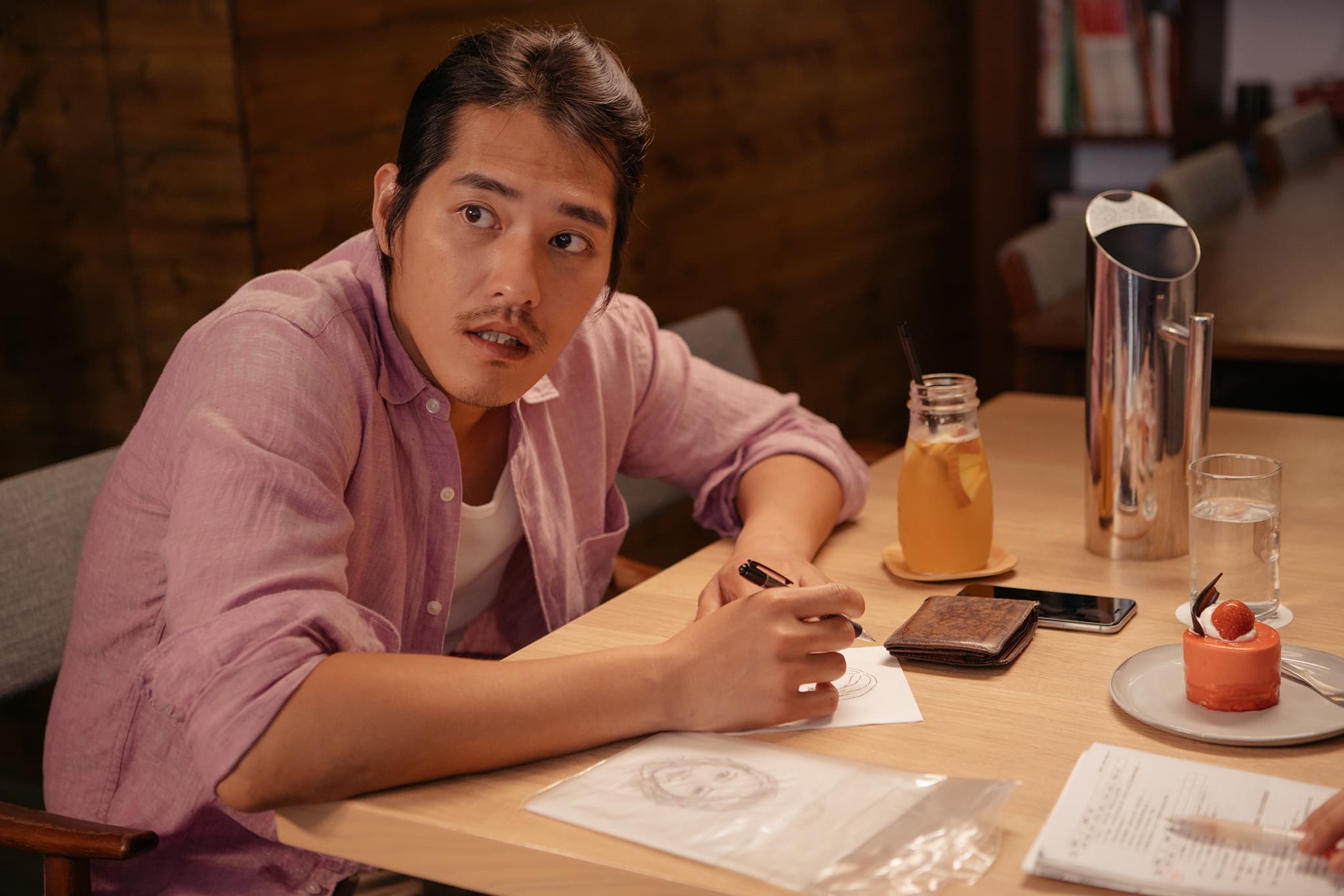 金鐘視帝藍正龍首執導演筒,推出自導自演的《傻傻愛你,傻傻愛我》,憨兒其實是一群極度單純的孩子,同時也深感公眾對於憨兒的認識不足。(華映電影提供)