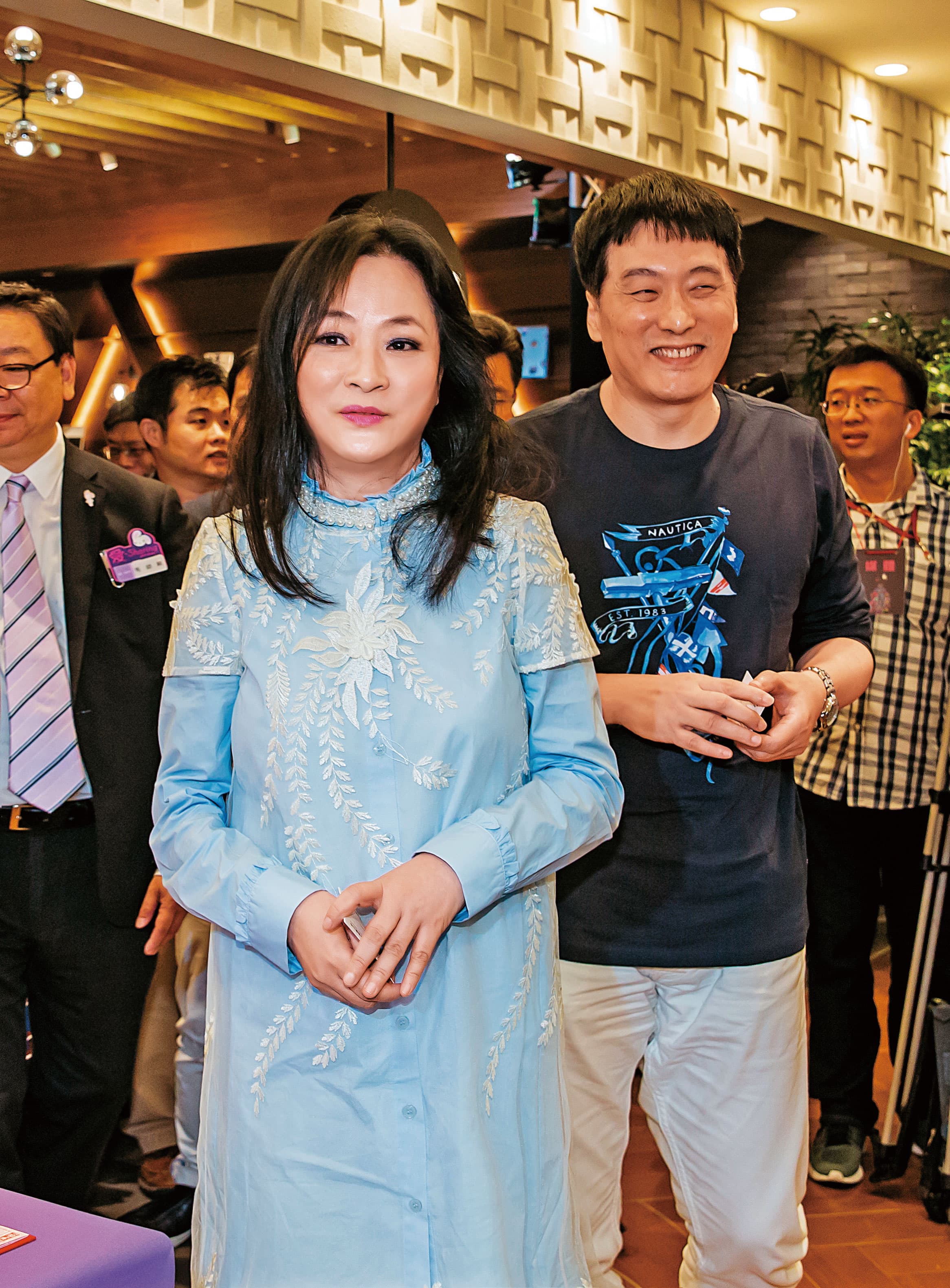 一向以夫為貴的高秀玲過去隱身幕後,近年走向幕前擔任統一美麗事業董事長。
