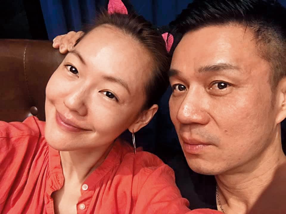 不久之前小S才跟許雅鈞一家南下出遊,兩人並且留下看似深情自拍。(翻攝自小S臉書)