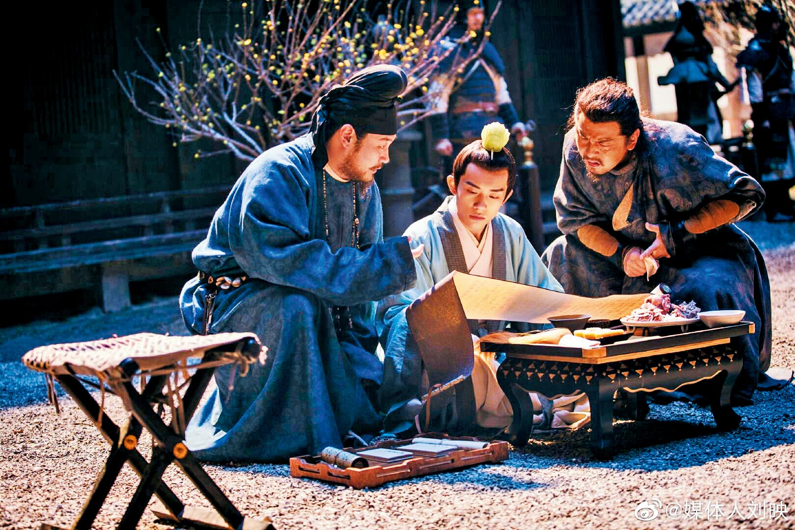 雷佳音(右起)和易烊千璽、趙魏合作的《長安十二時辰》,是今年中國大陸評分最高的古裝網劇。